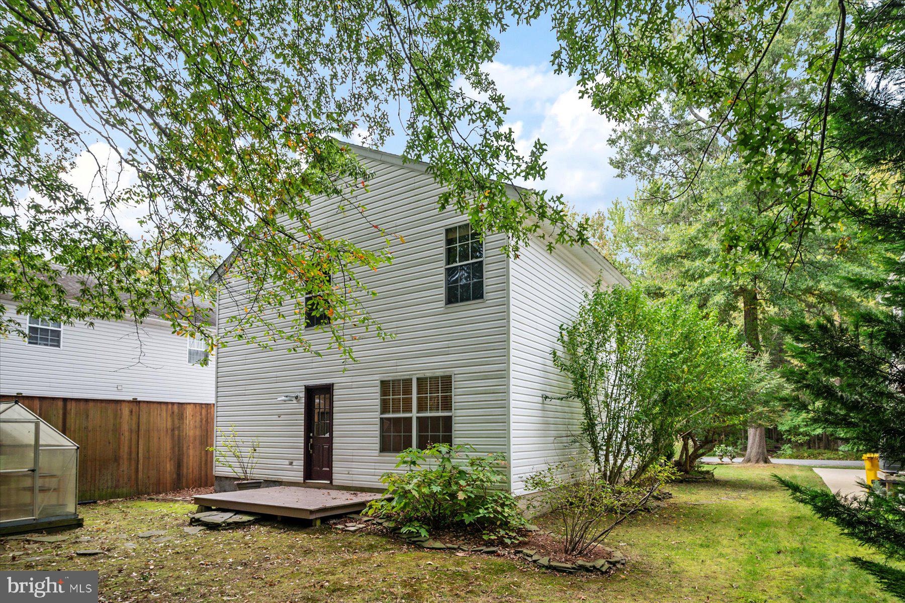 BACK BAY BEACH - Residential