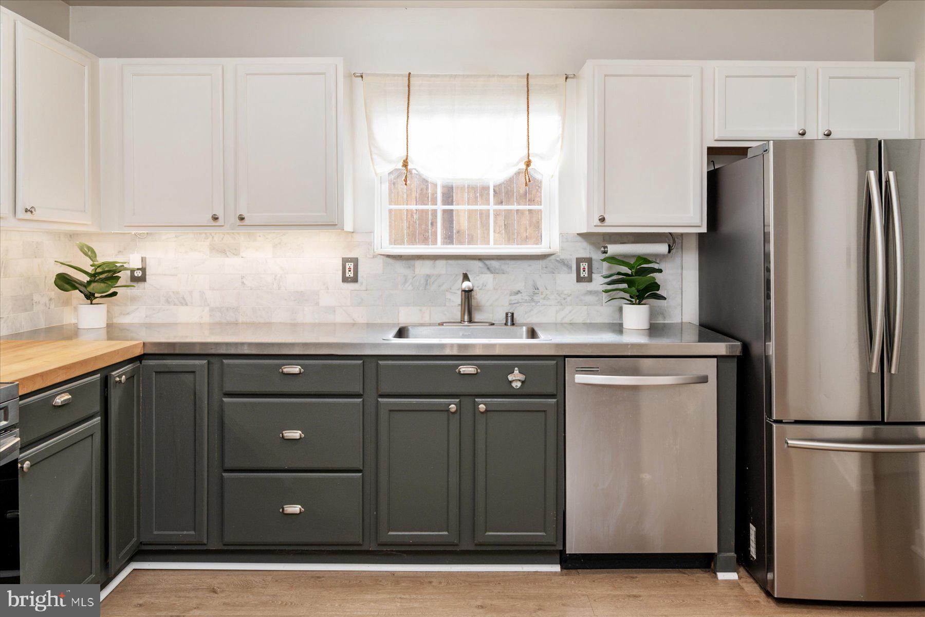 BACK BAY BEACH - Residential