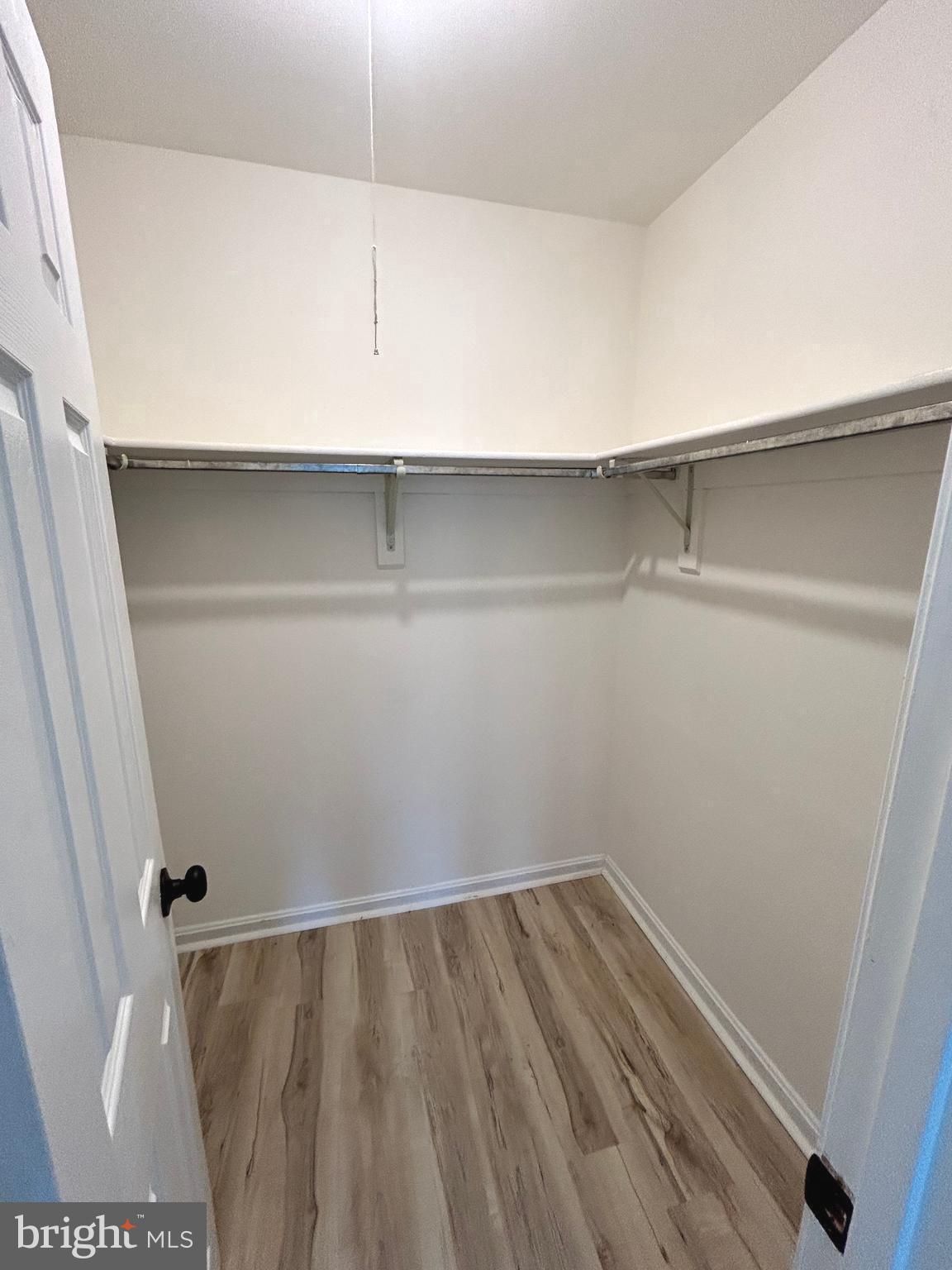 MARINERS LANDING - Residential Lease