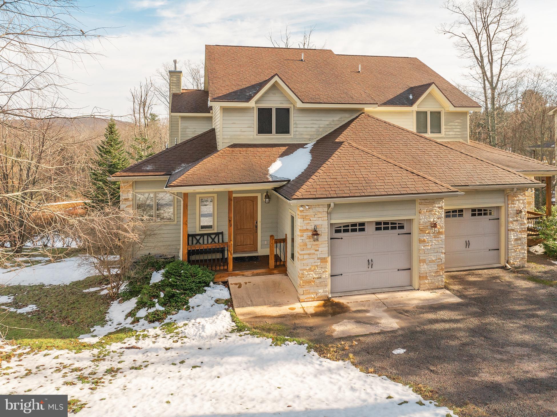 TIMBERLAKE VILLAGE - Residential