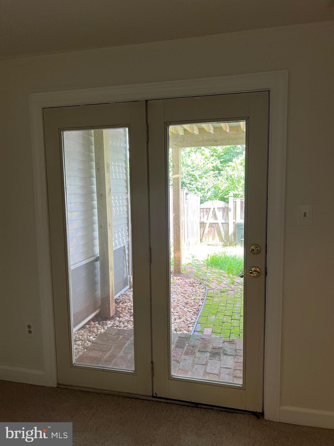 STUART MECHANIC - Residential Lease