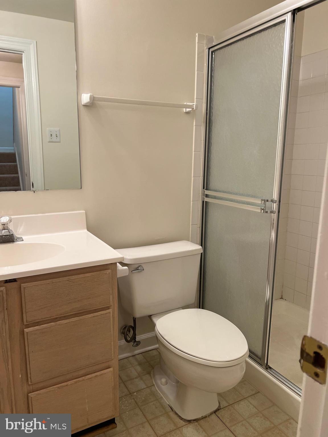 STUART MECHANIC - Residential Lease