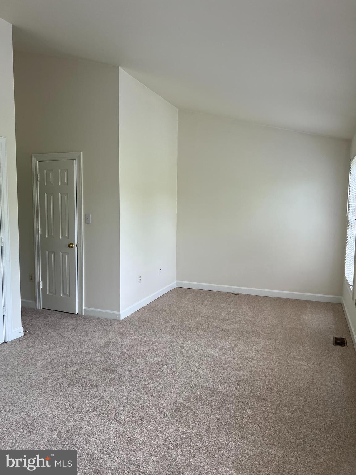 STUART MECHANIC - Residential Lease