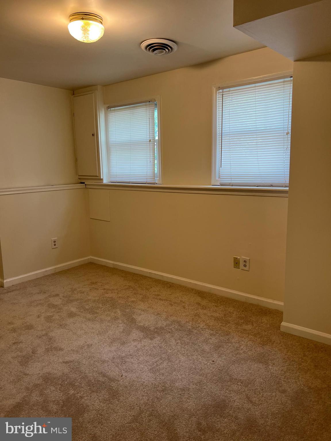 STUART MECHANIC - Residential Lease