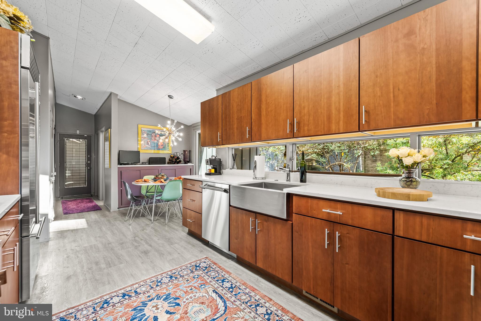 CAVESWOOD - Residential