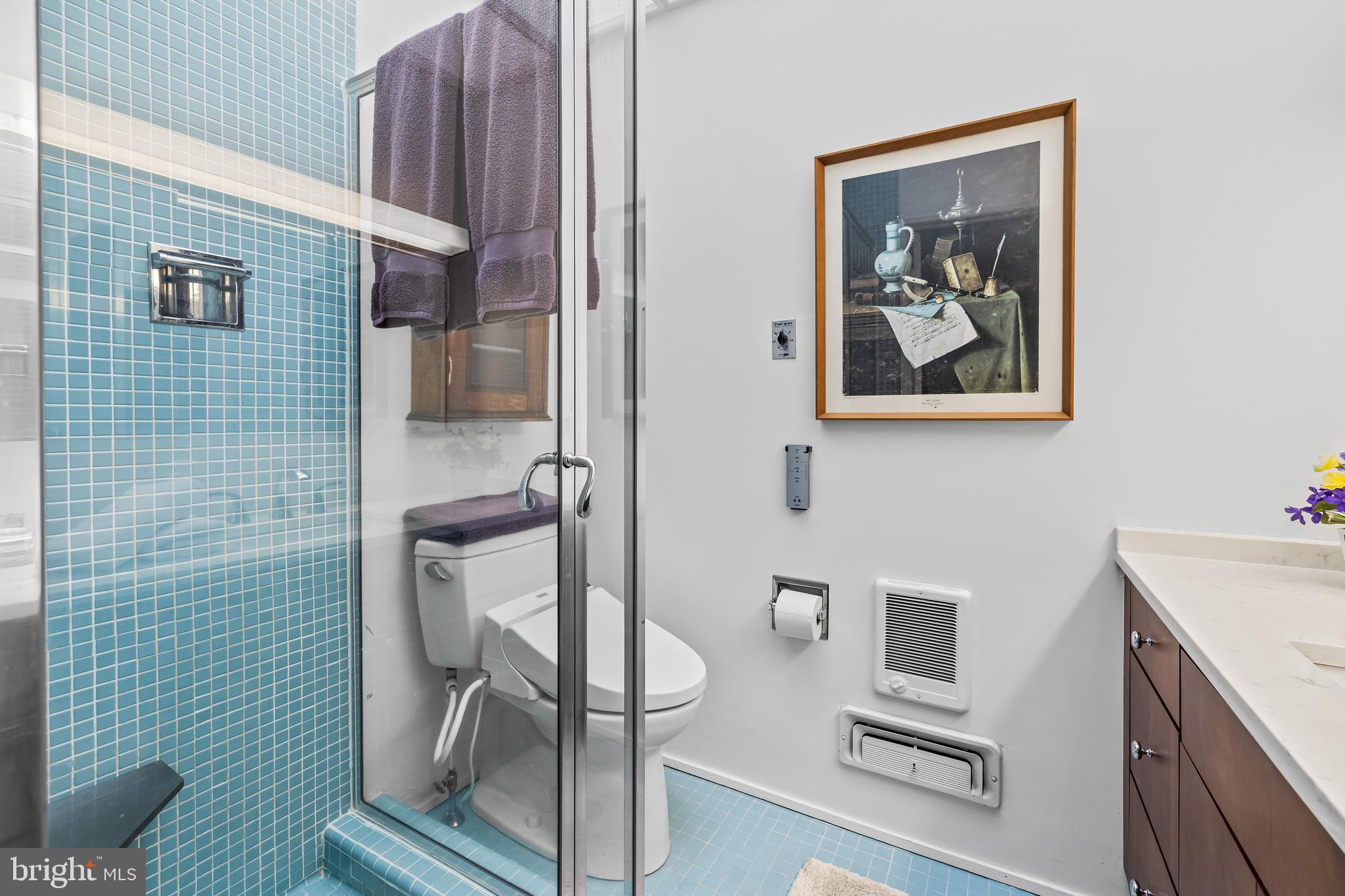 CAVESWOOD - Residential