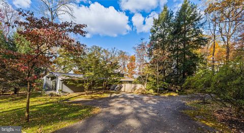 32 CAVESWOOD LANE OWINGS MILLS MD 21117