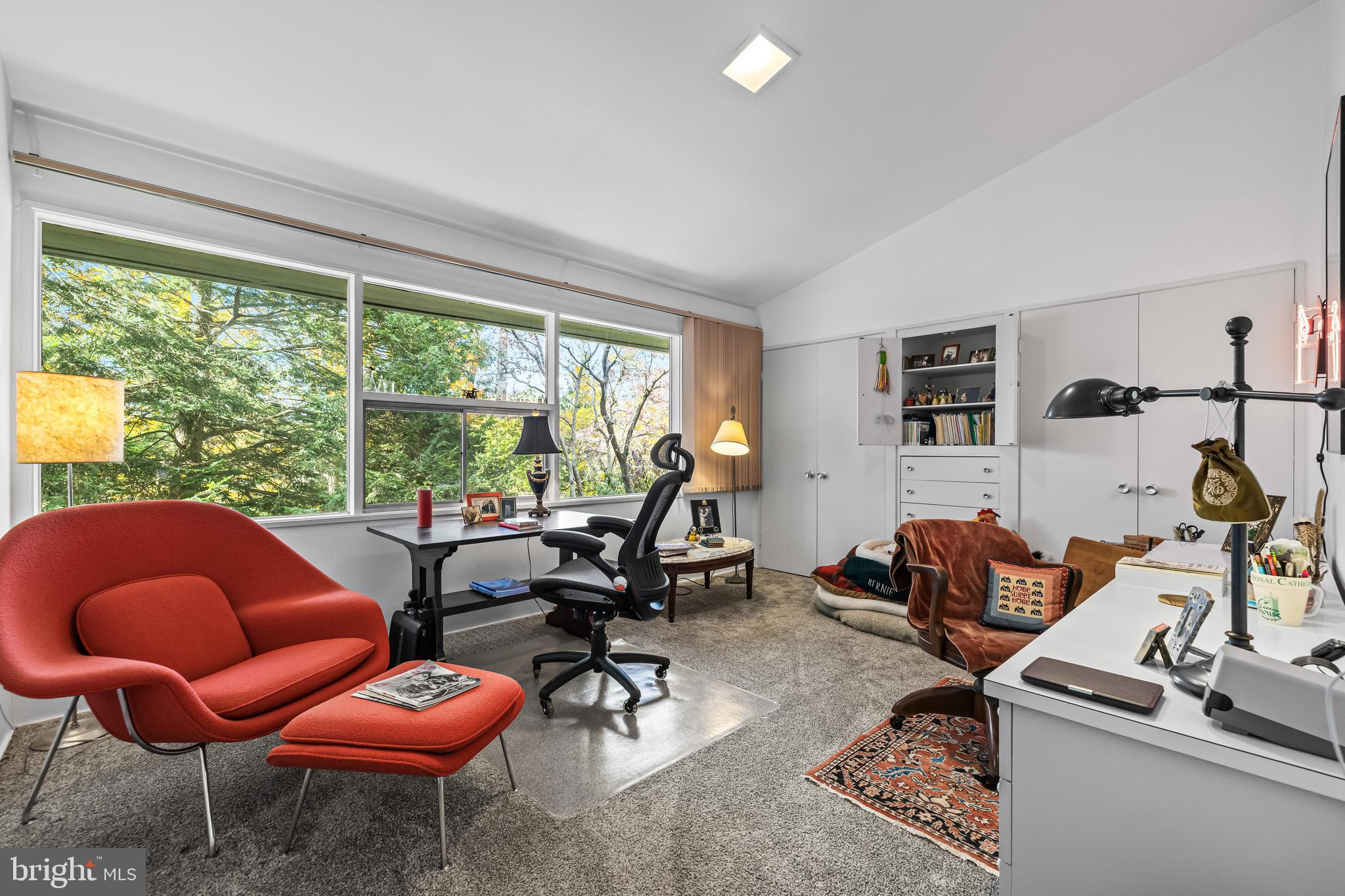 CAVESWOOD - Residential