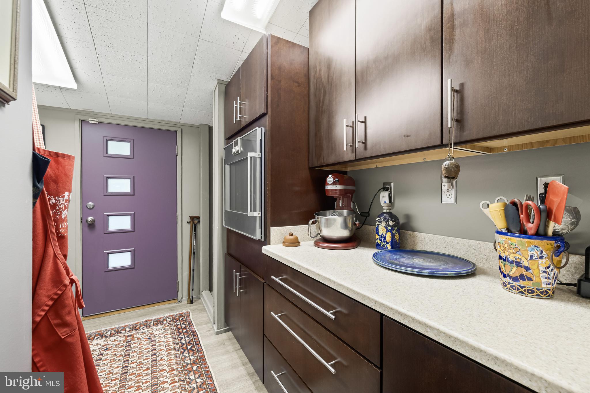 CAVESWOOD - Residential