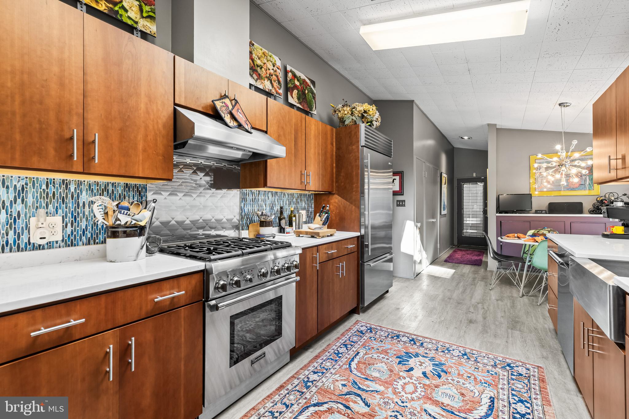 CAVESWOOD - Residential