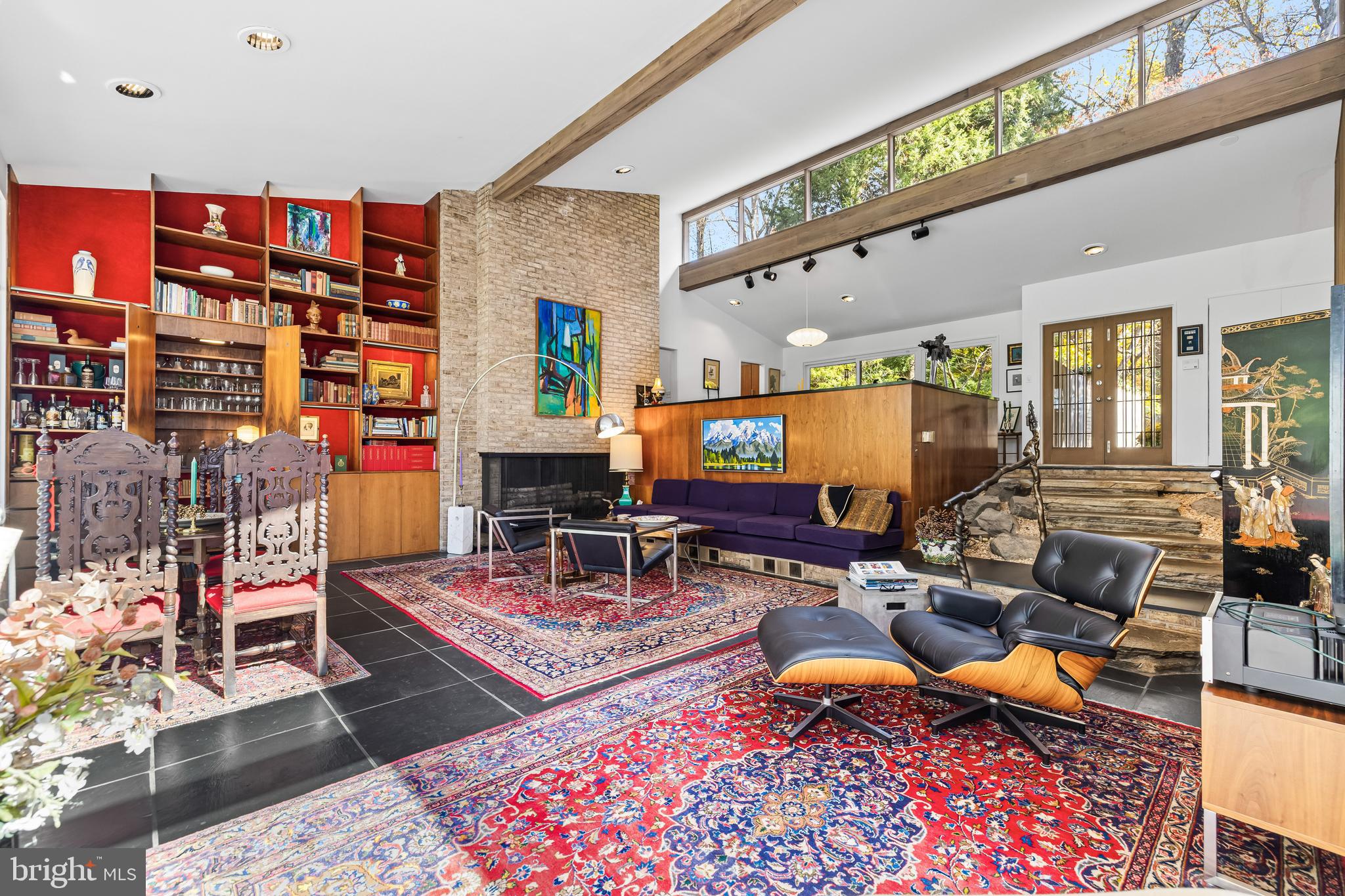 CAVESWOOD - Residential