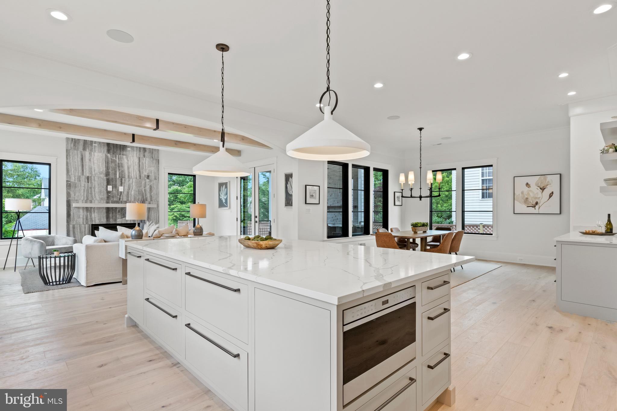 WAYCROFT - WOODLAWN - Residential