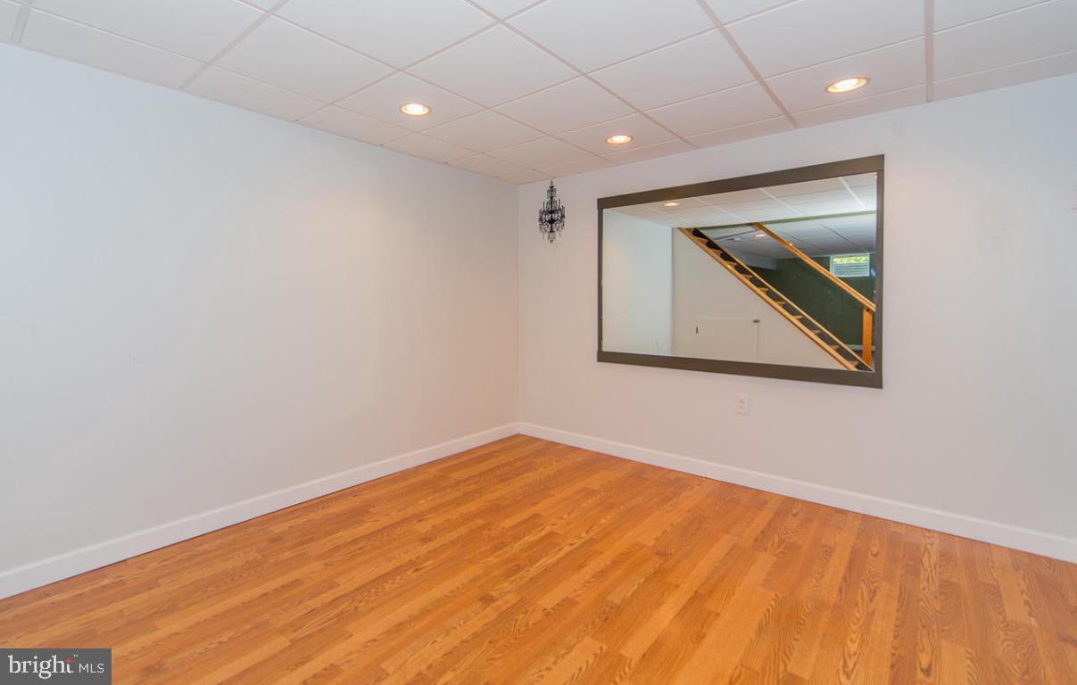 HICKORY RUN - Residential