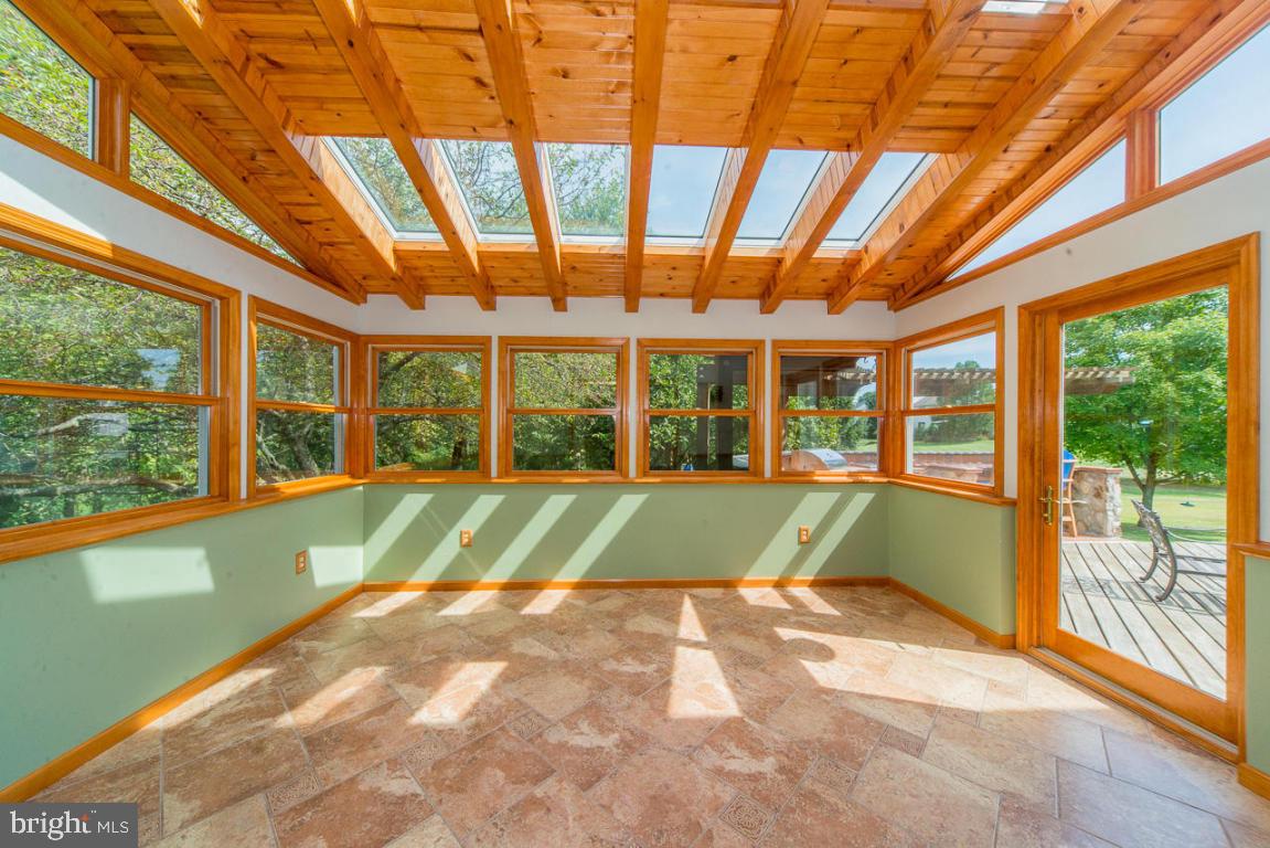 HICKORY RUN - Residential