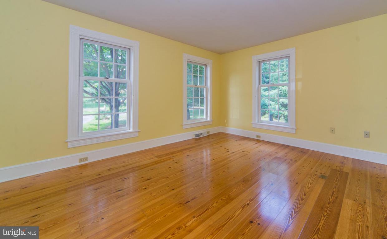 HICKORY RUN - Residential