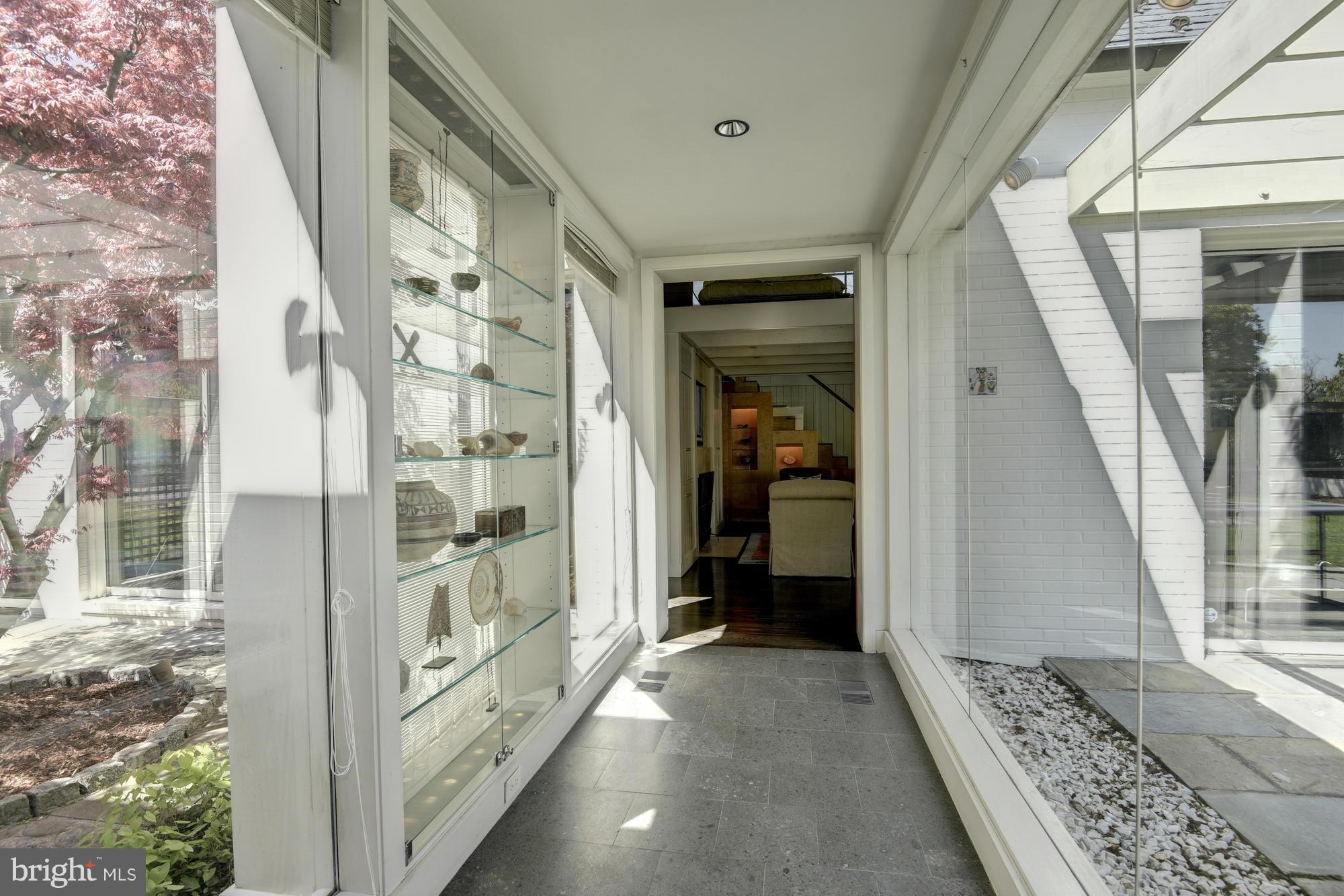 CLEVELAND PARK - Residential