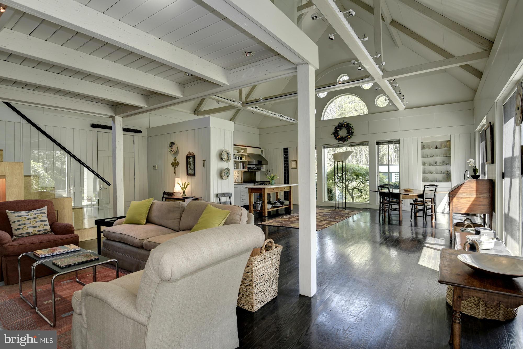 CLEVELAND PARK - Residential