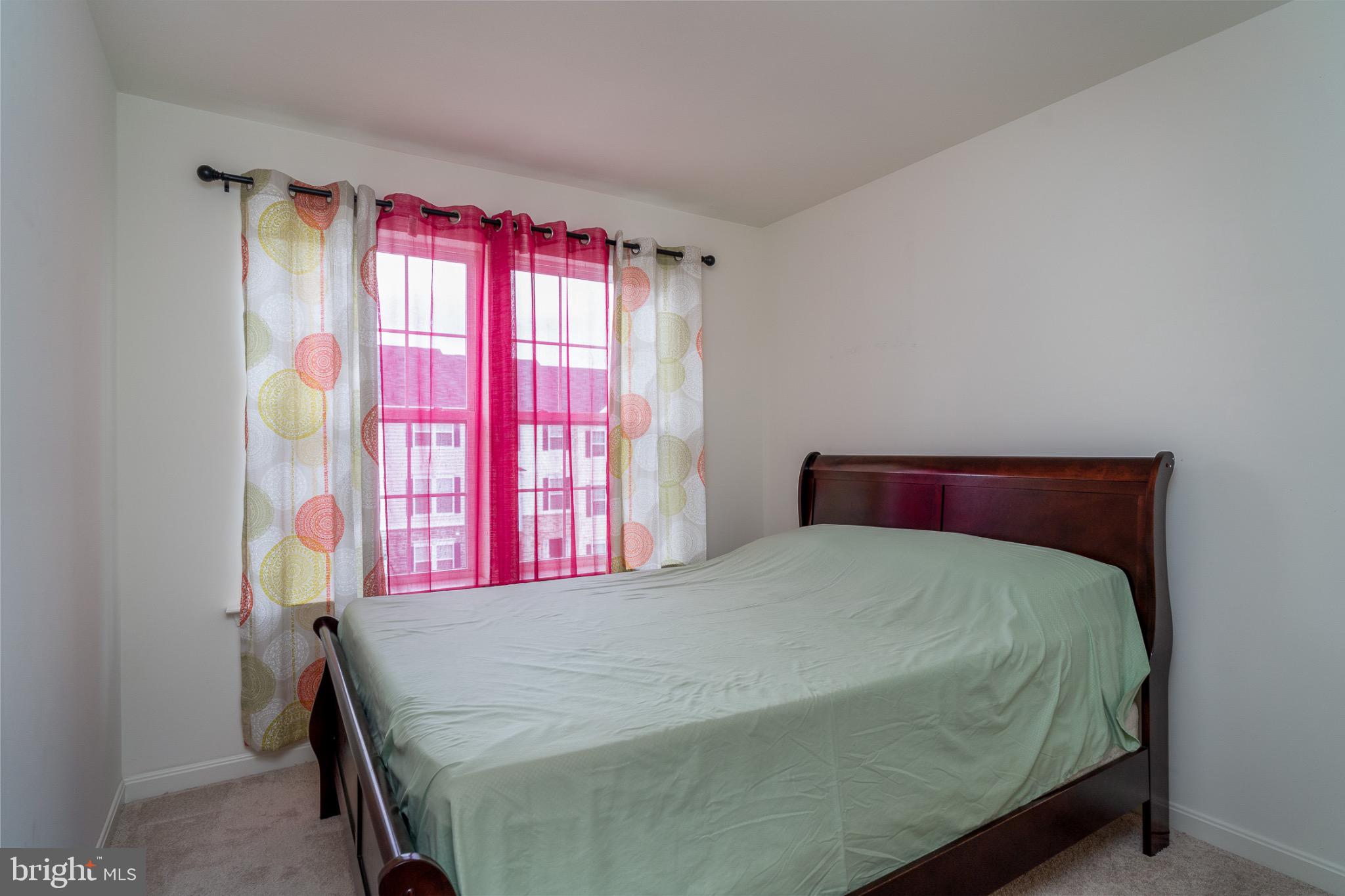 BRISTOL GREEN - Residential Lease