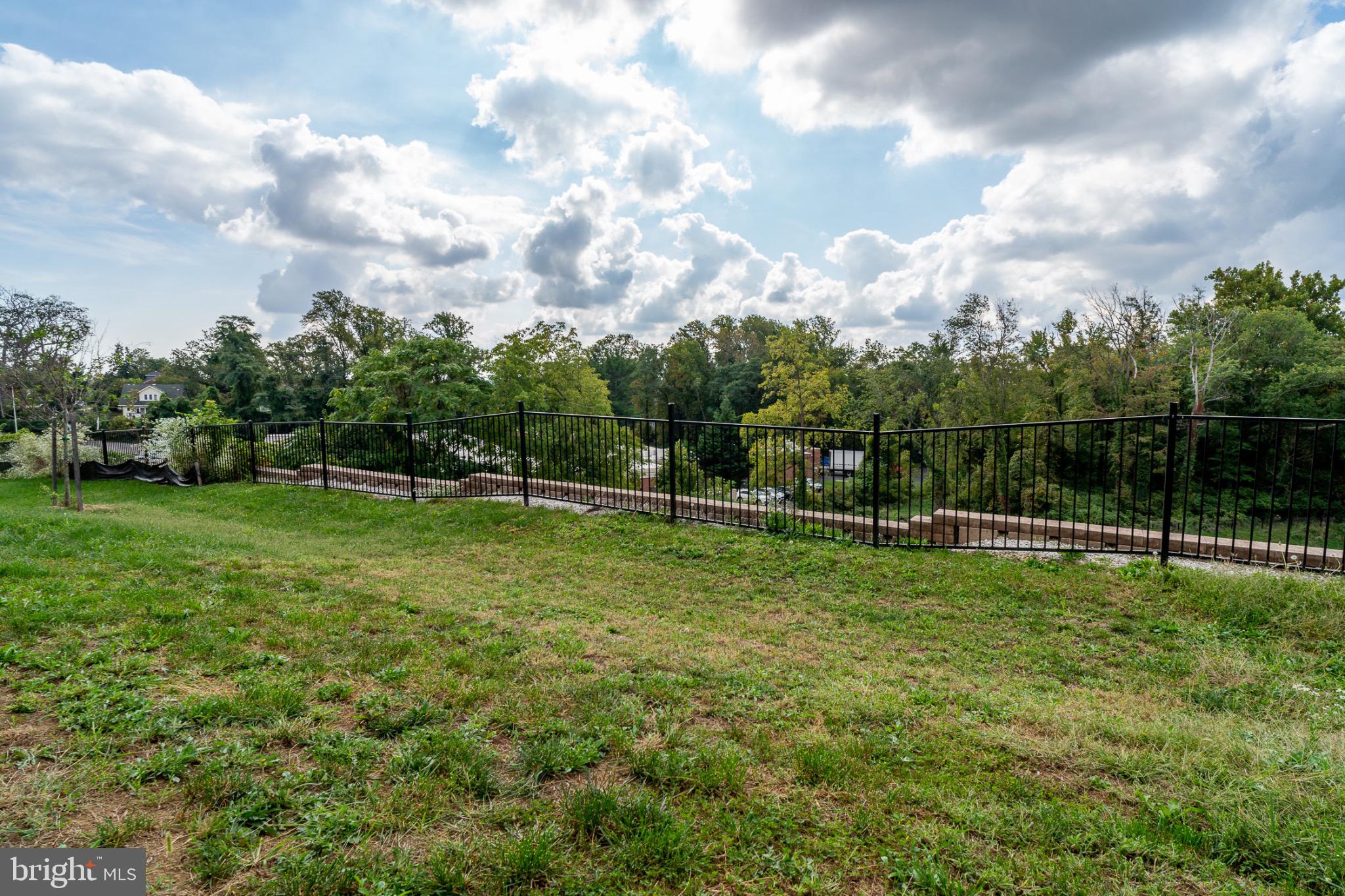 BRISTOL GREEN - Residential Lease