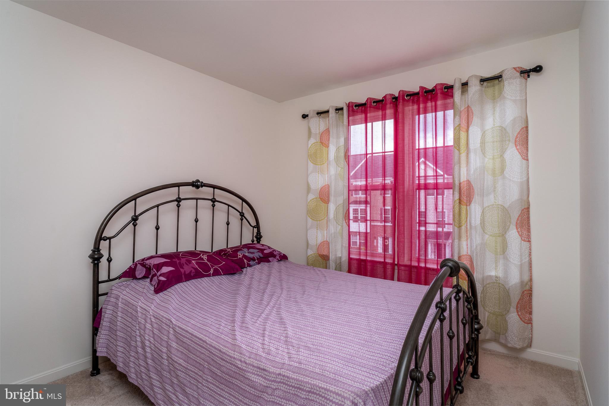 BRISTOL GREEN - Residential Lease