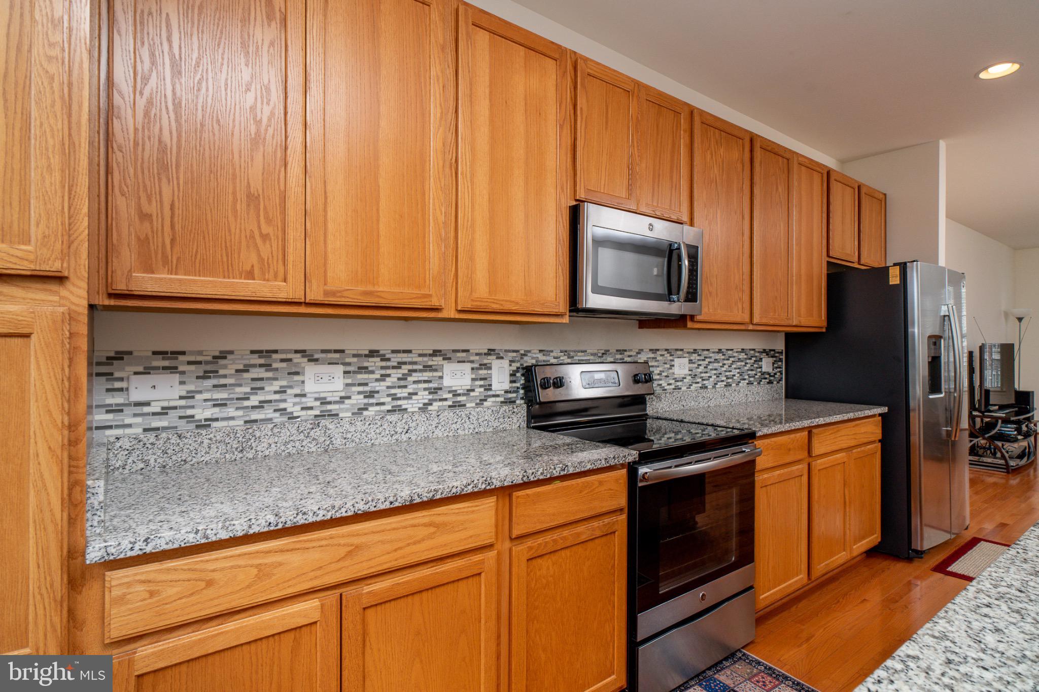 BRISTOL GREEN - Residential Lease