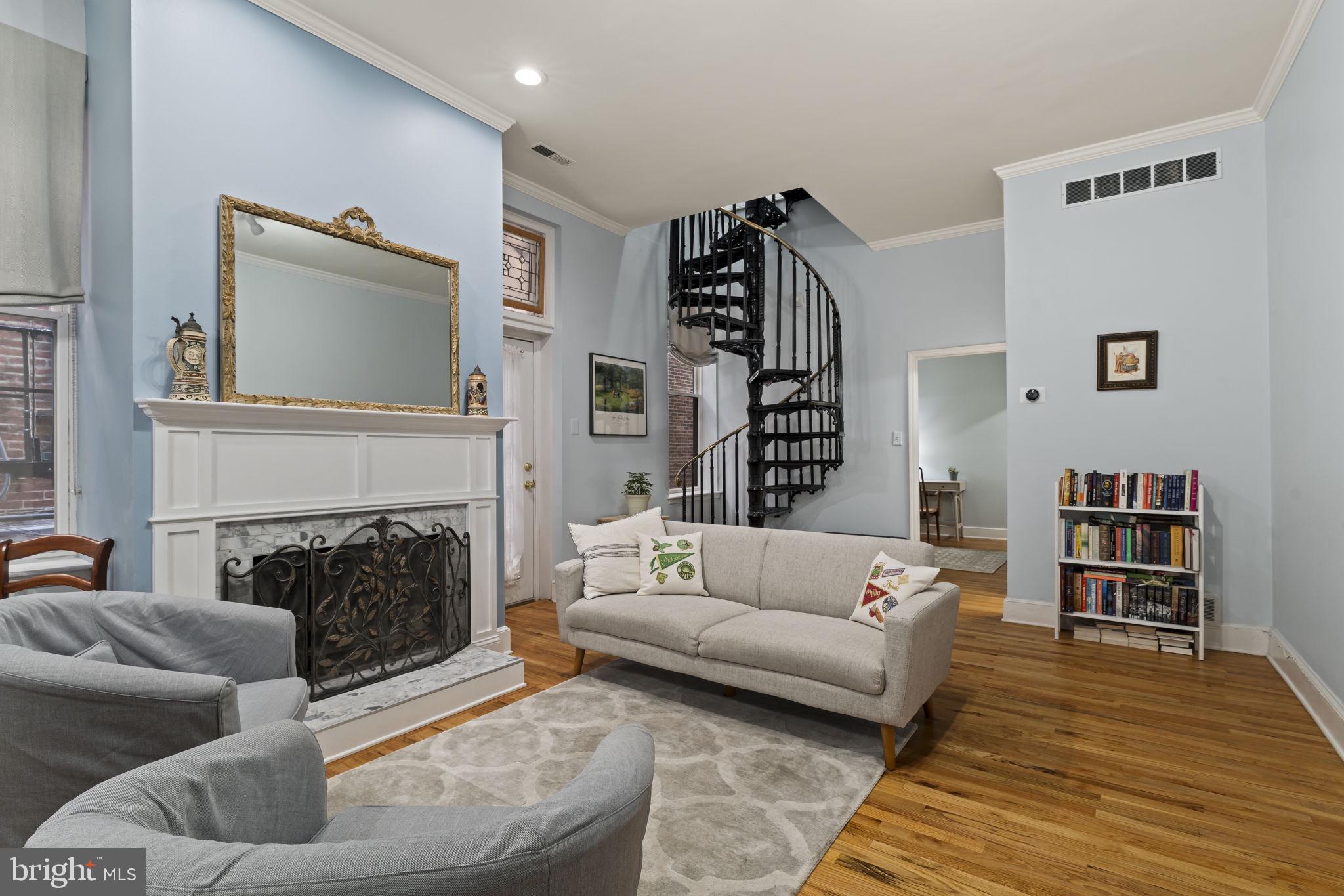 1903 SPRUCE STREET 00 2C