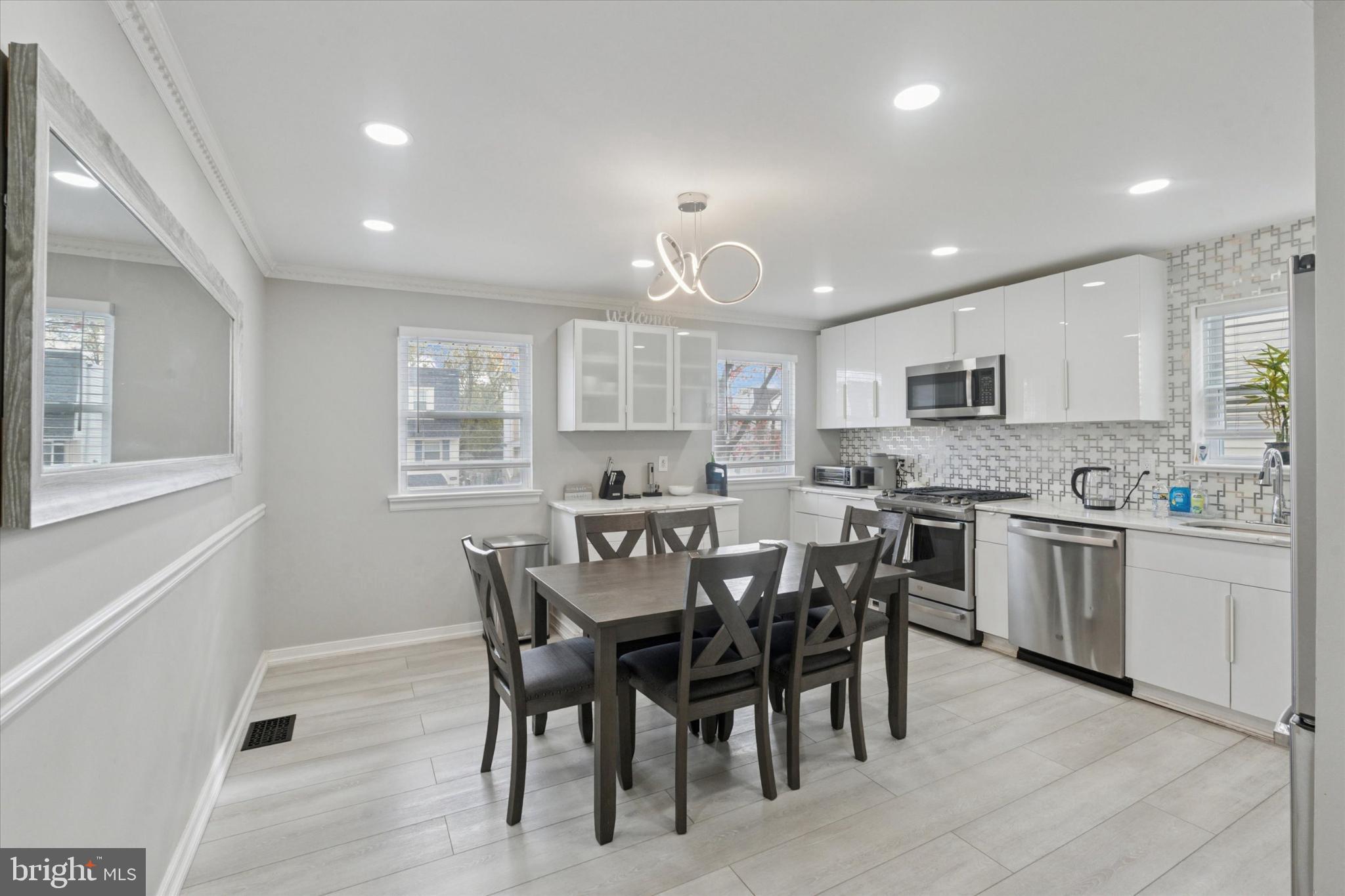 PINE VALLEY - Residential