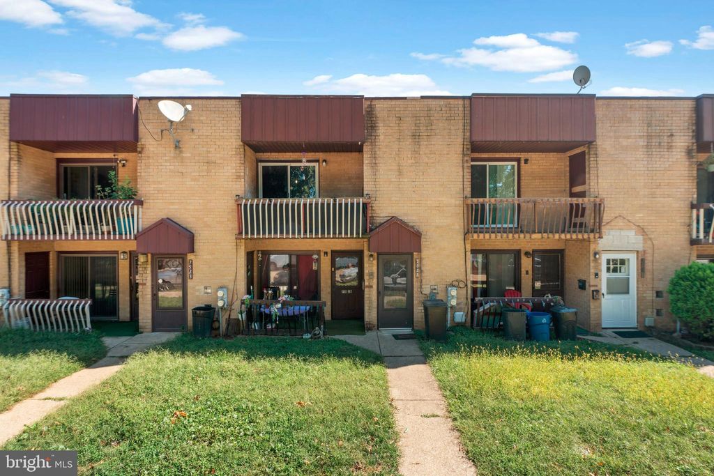 Photo of 7521 Calvert Street, PHILADELPHIA, PA 19152 (MLS # PAPH2545896)