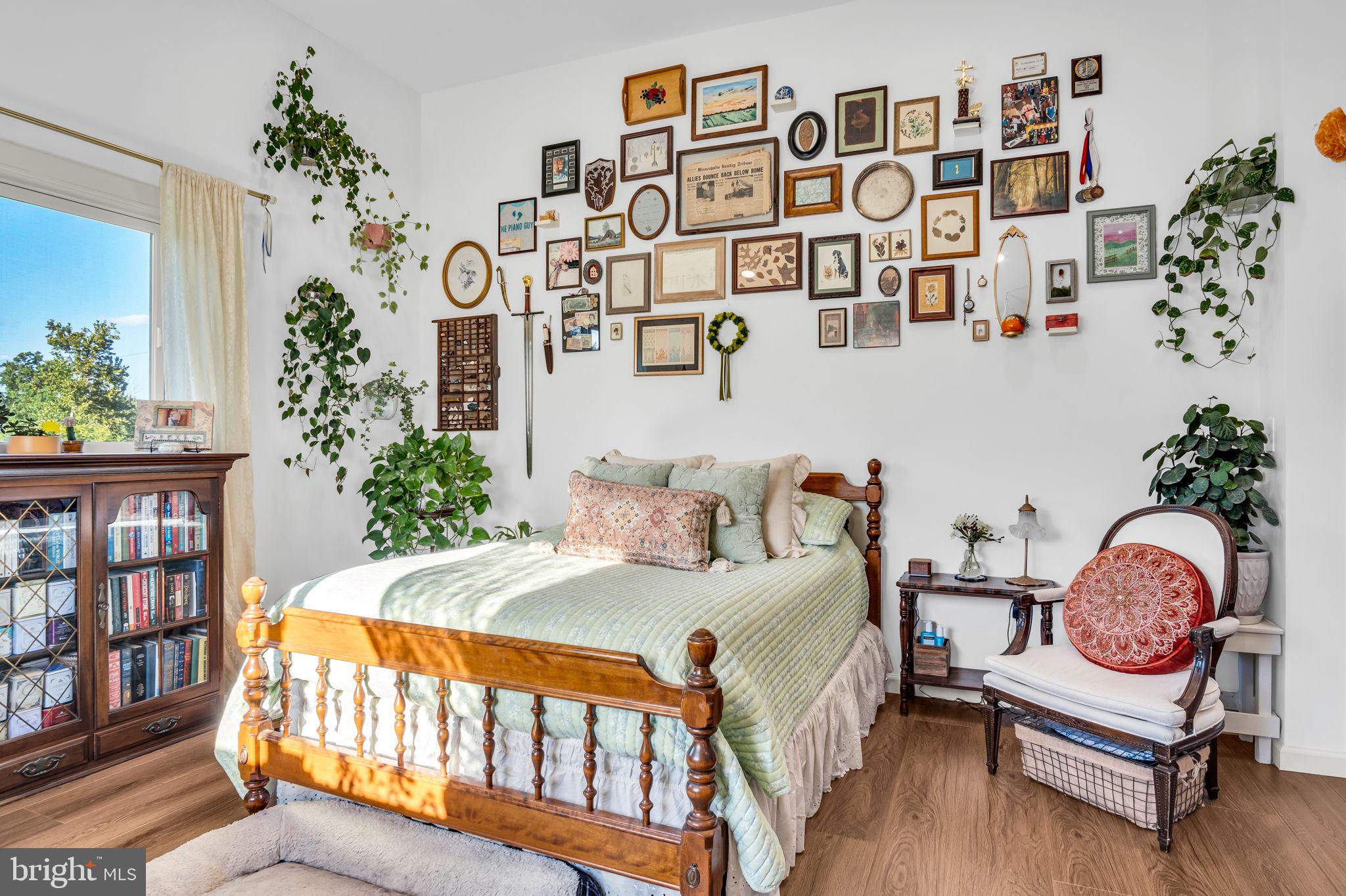 DICKINSON TWP - Residential