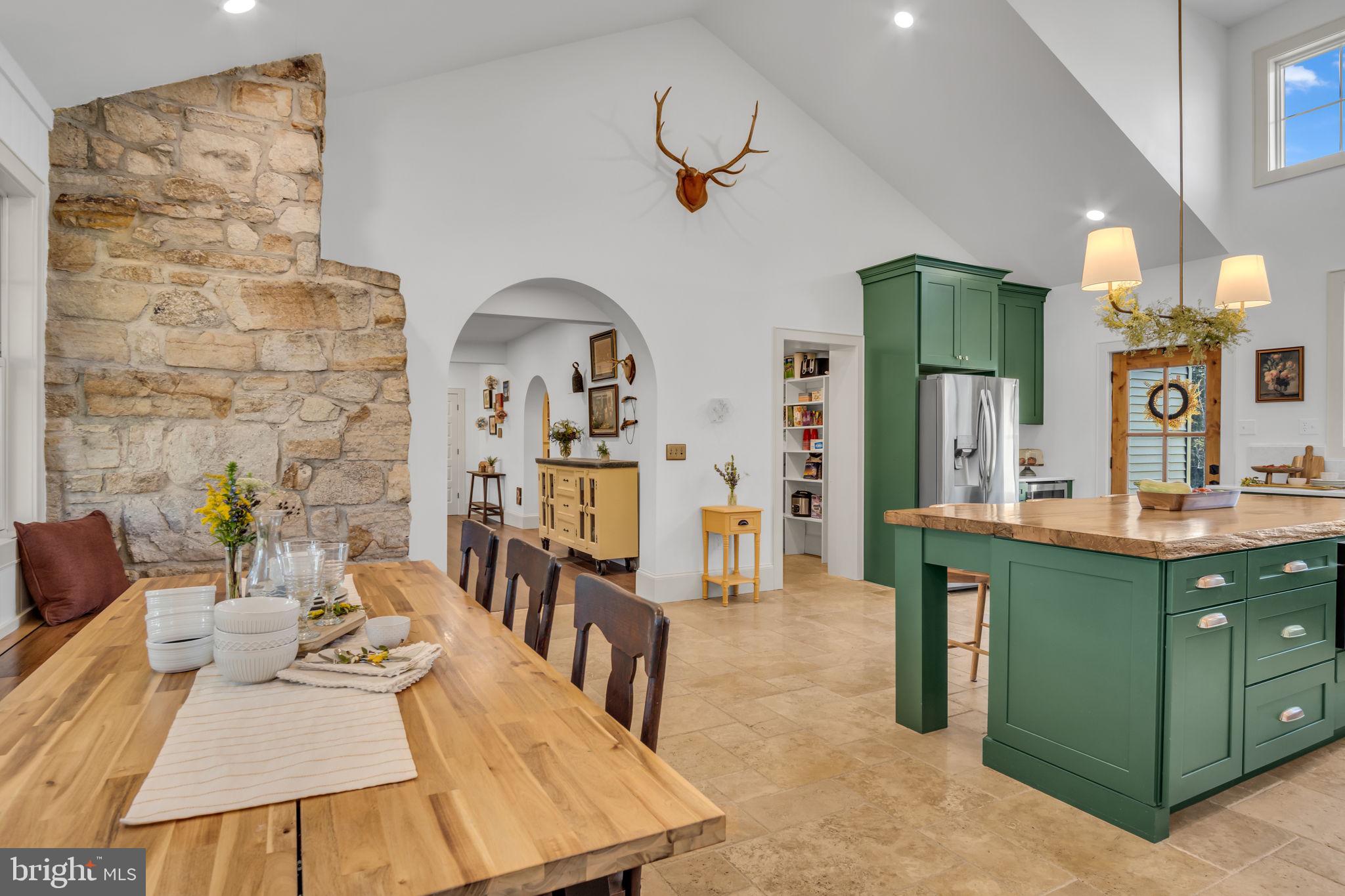 DICKINSON TWP - Residential