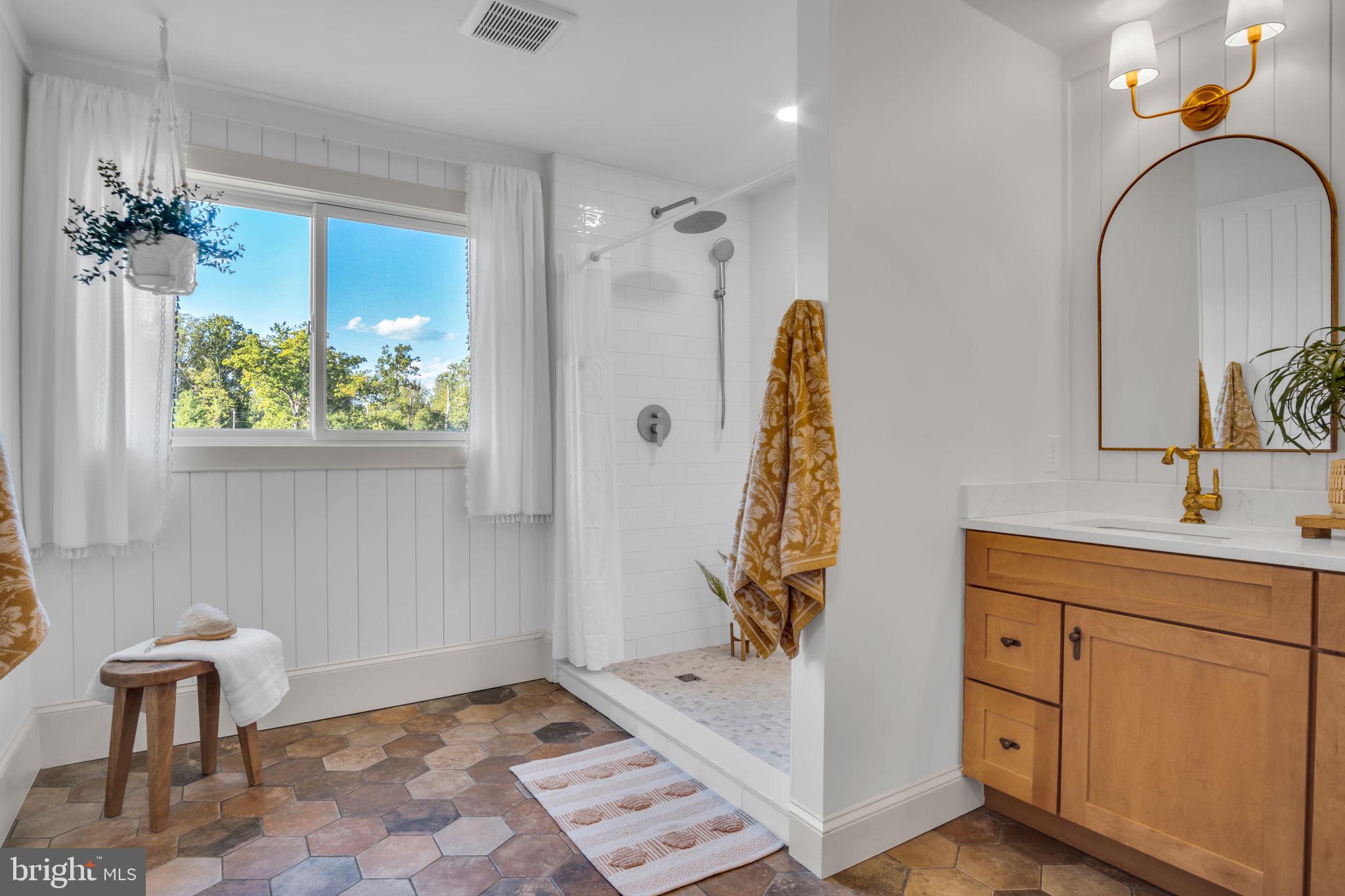 DICKINSON TWP - Residential