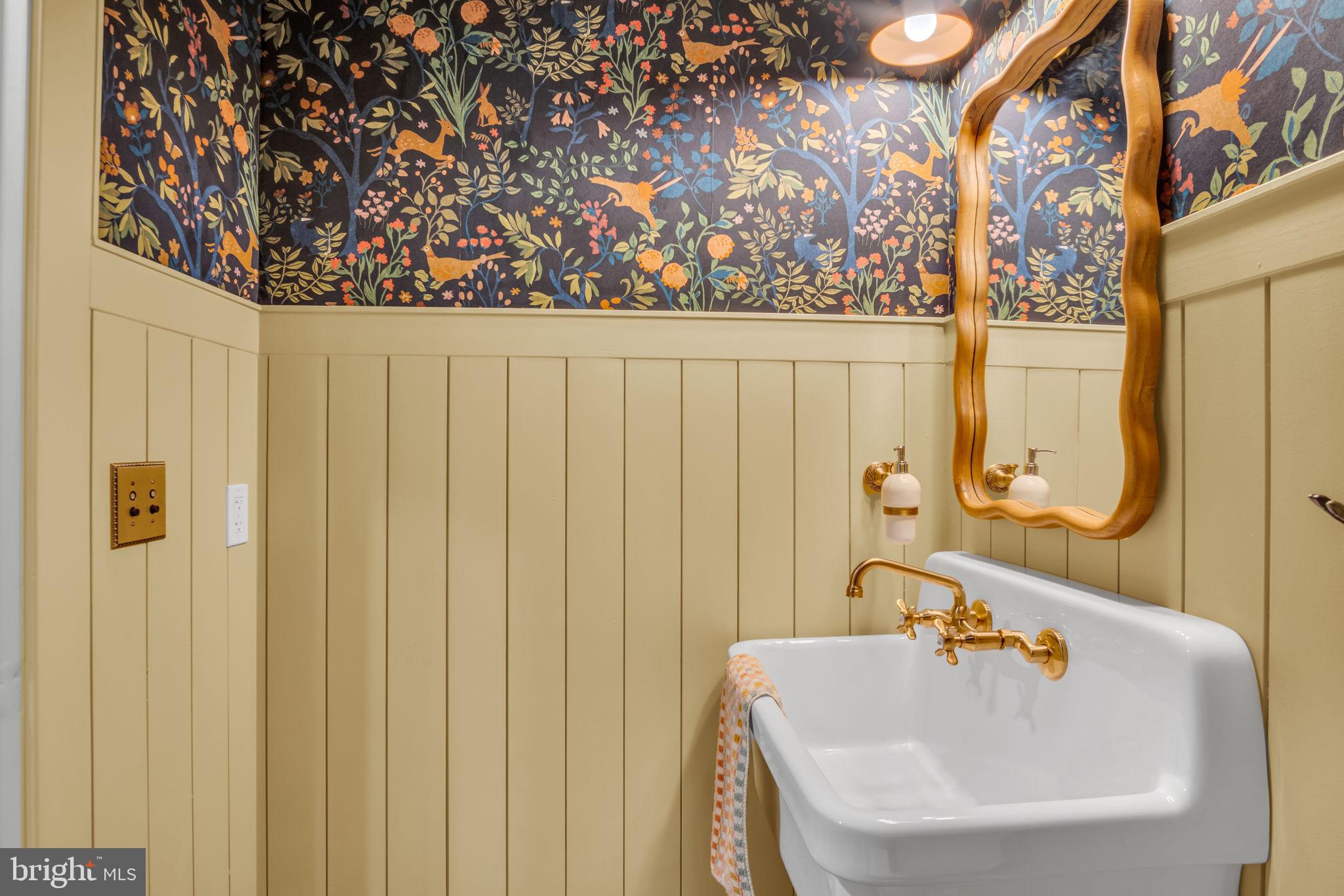 DICKINSON TWP - Residential