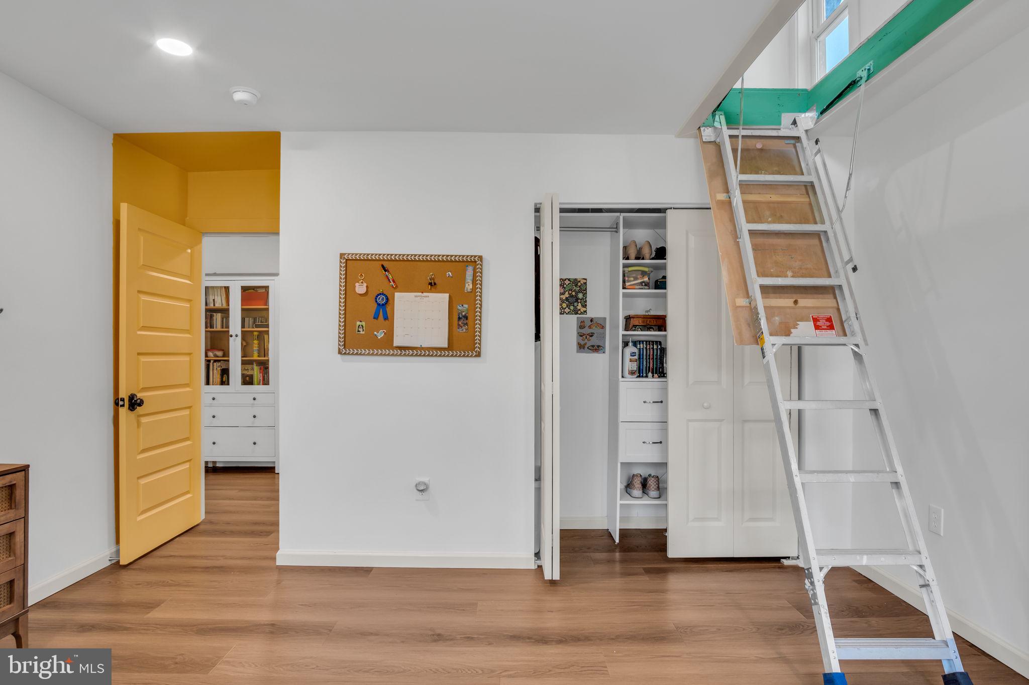 DICKINSON TWP - Residential