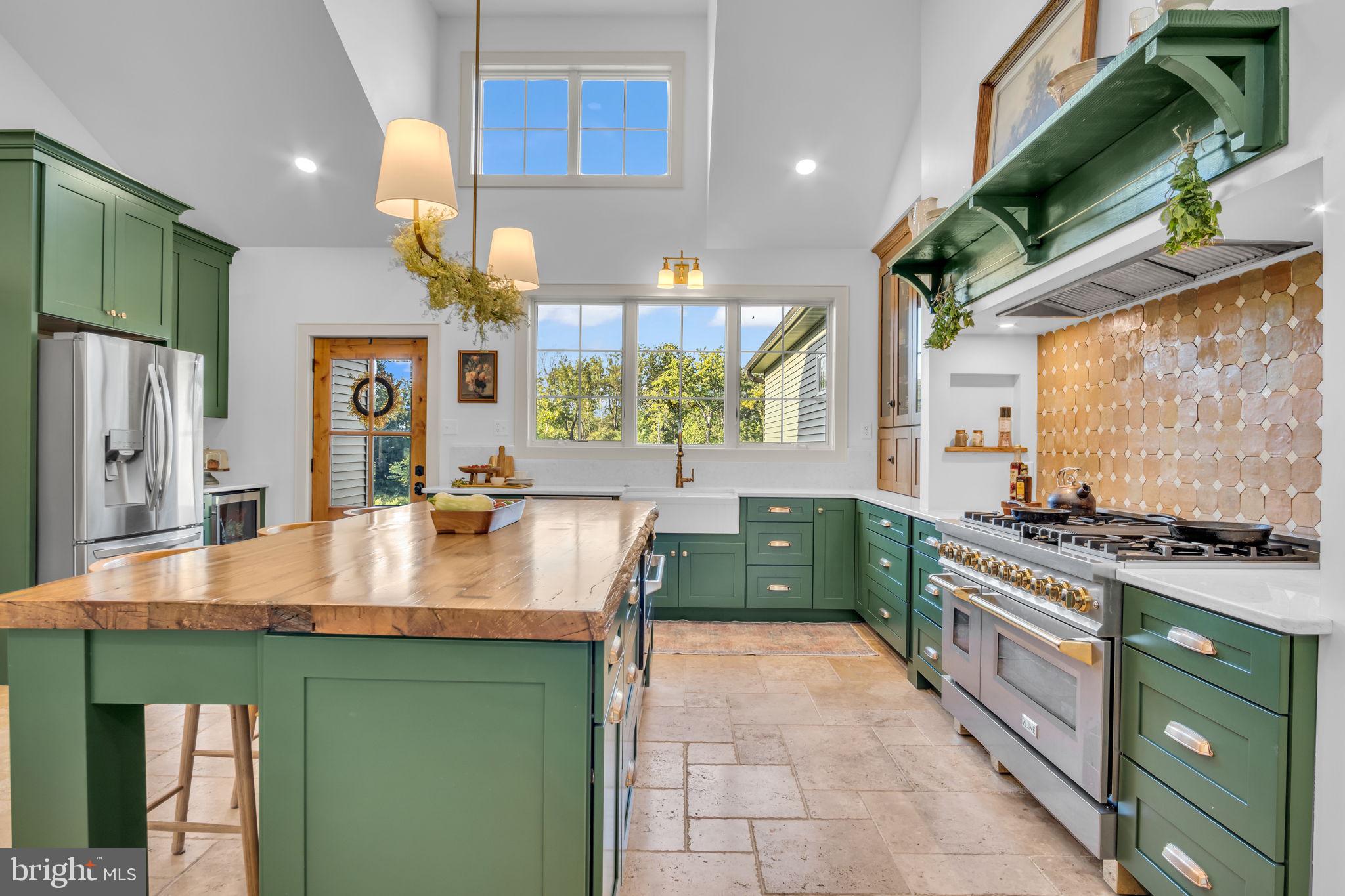 DICKINSON TWP - Residential