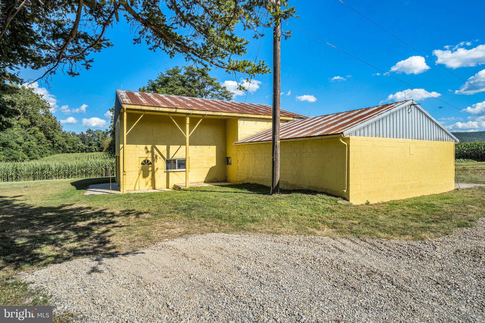 DICKINSON TWP - Residential