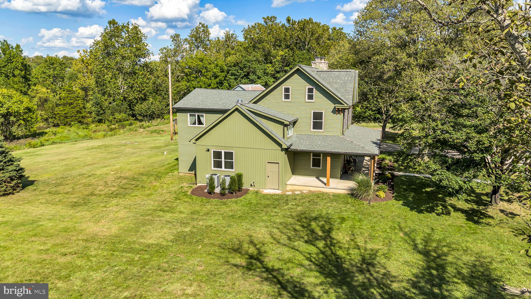 DICKINSON TWP - Residential