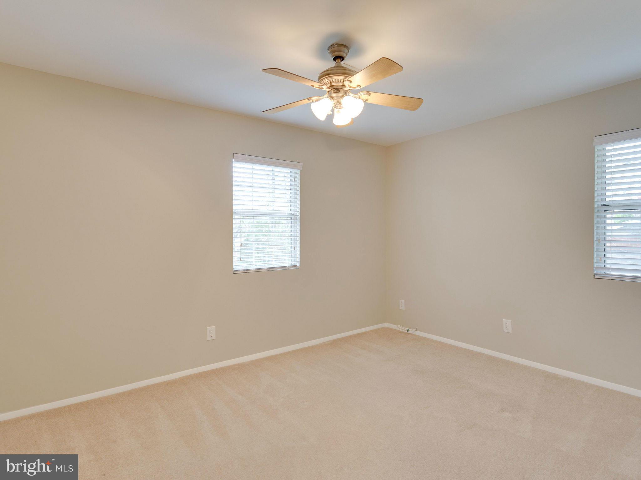 NORTH SPRINGFIELD - Residential