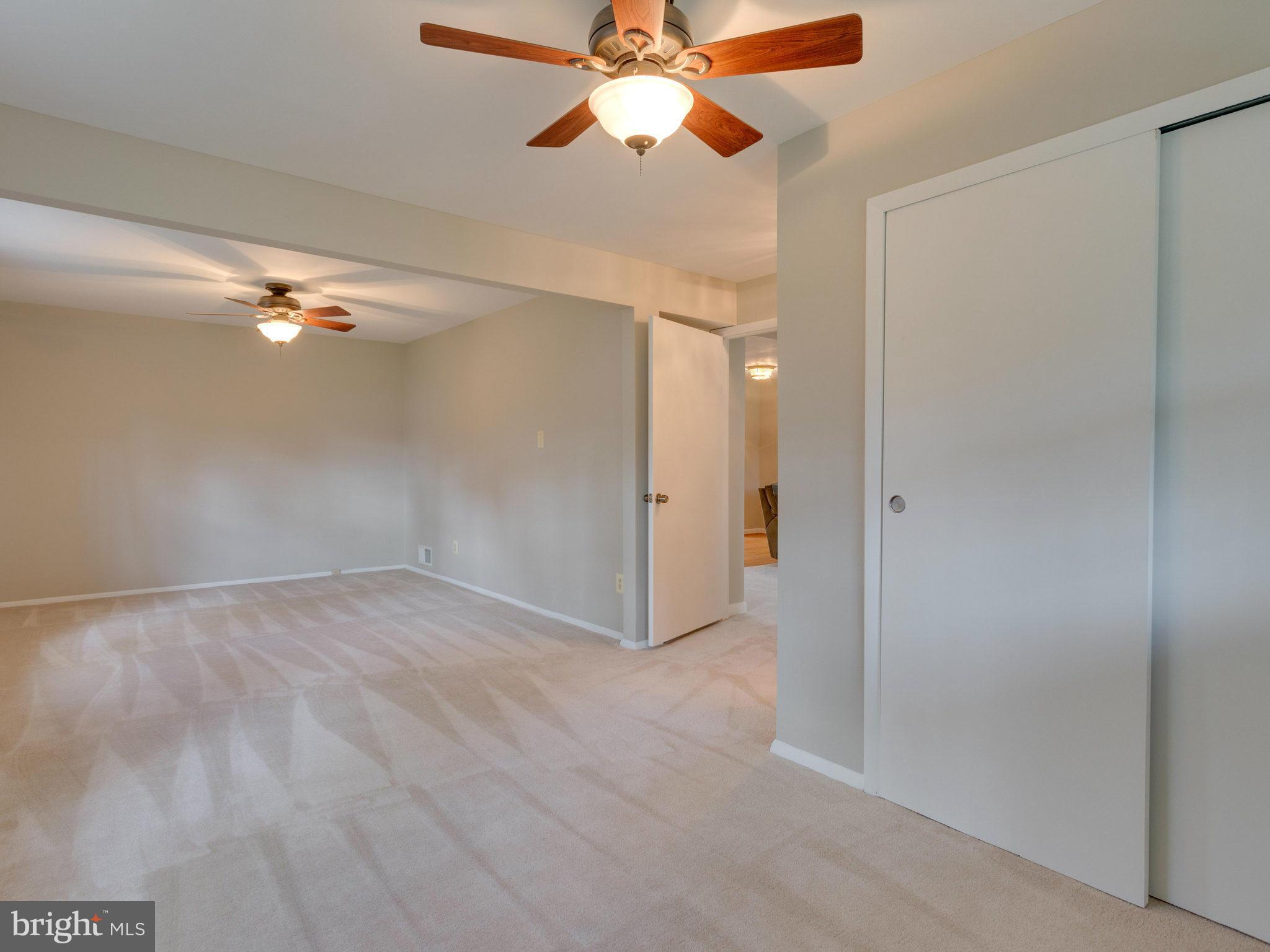 NORTH SPRINGFIELD - Residential