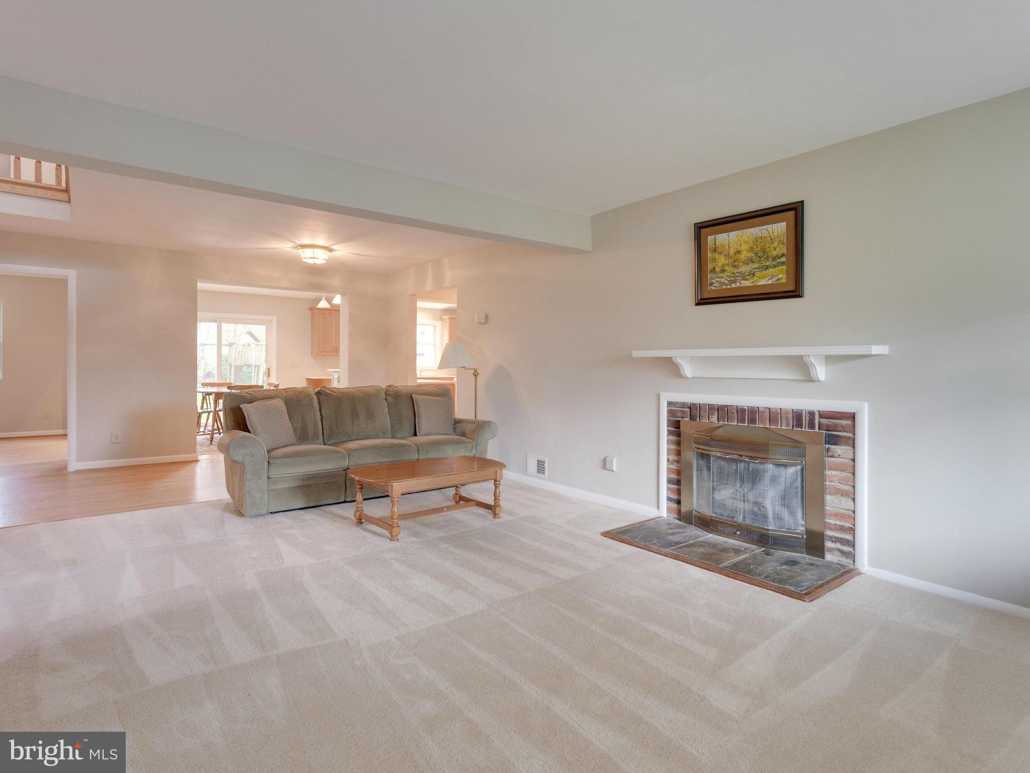 NORTH SPRINGFIELD - Residential