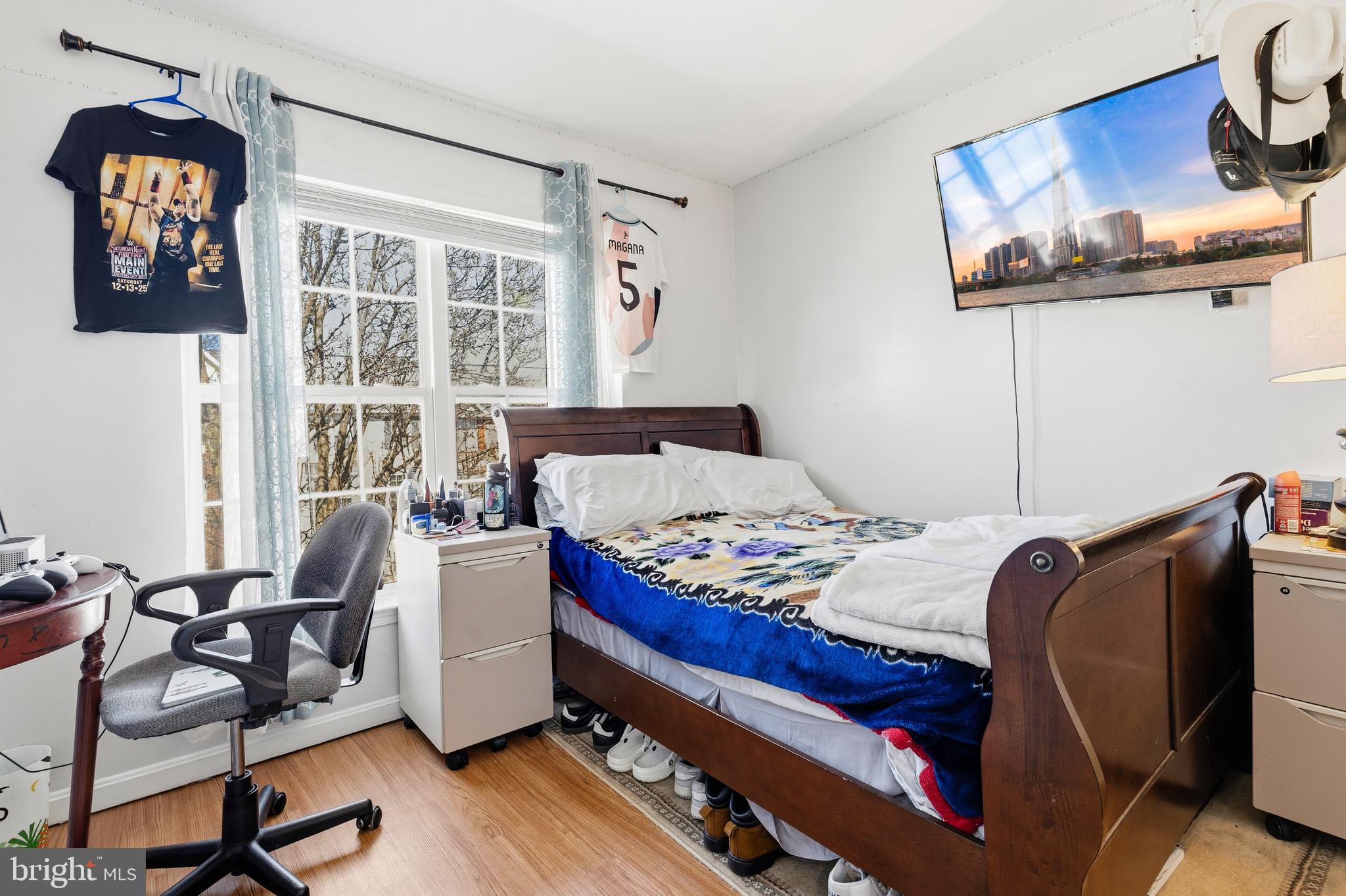 NORTH CROSSING - Residential