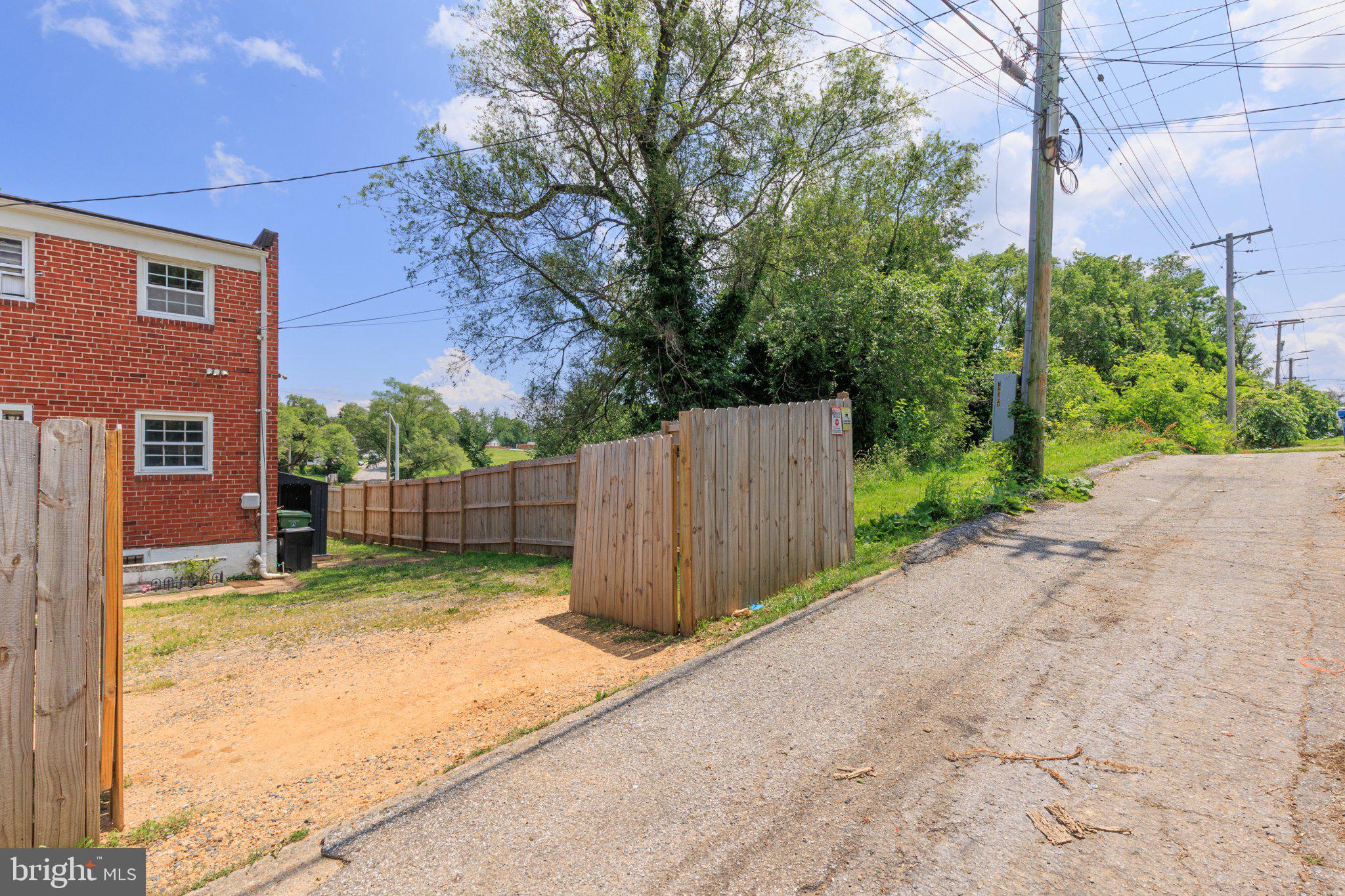 3826 W BAY