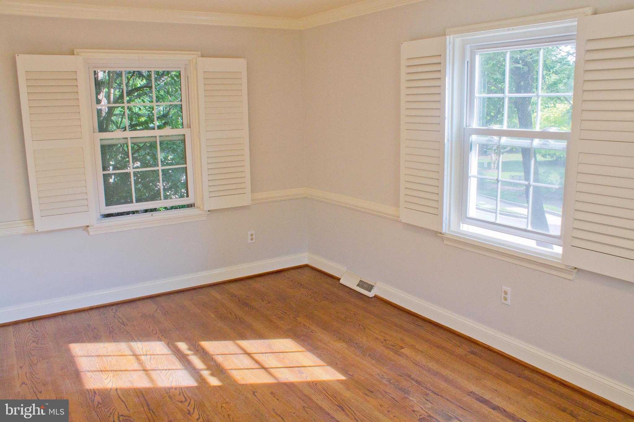 BAY HILLS - Residential Lease