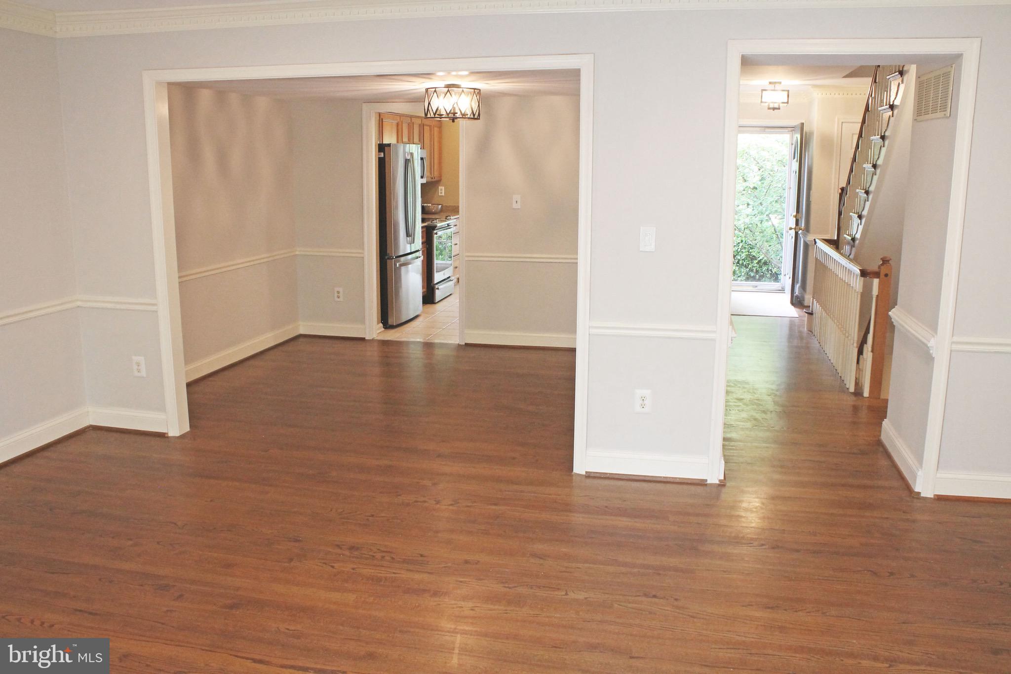 BAY HILLS - Residential Lease