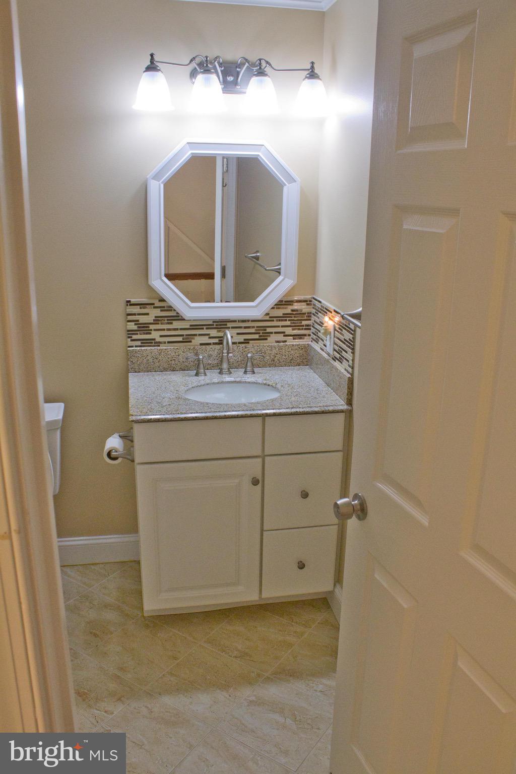 BAY HILLS - Residential Lease