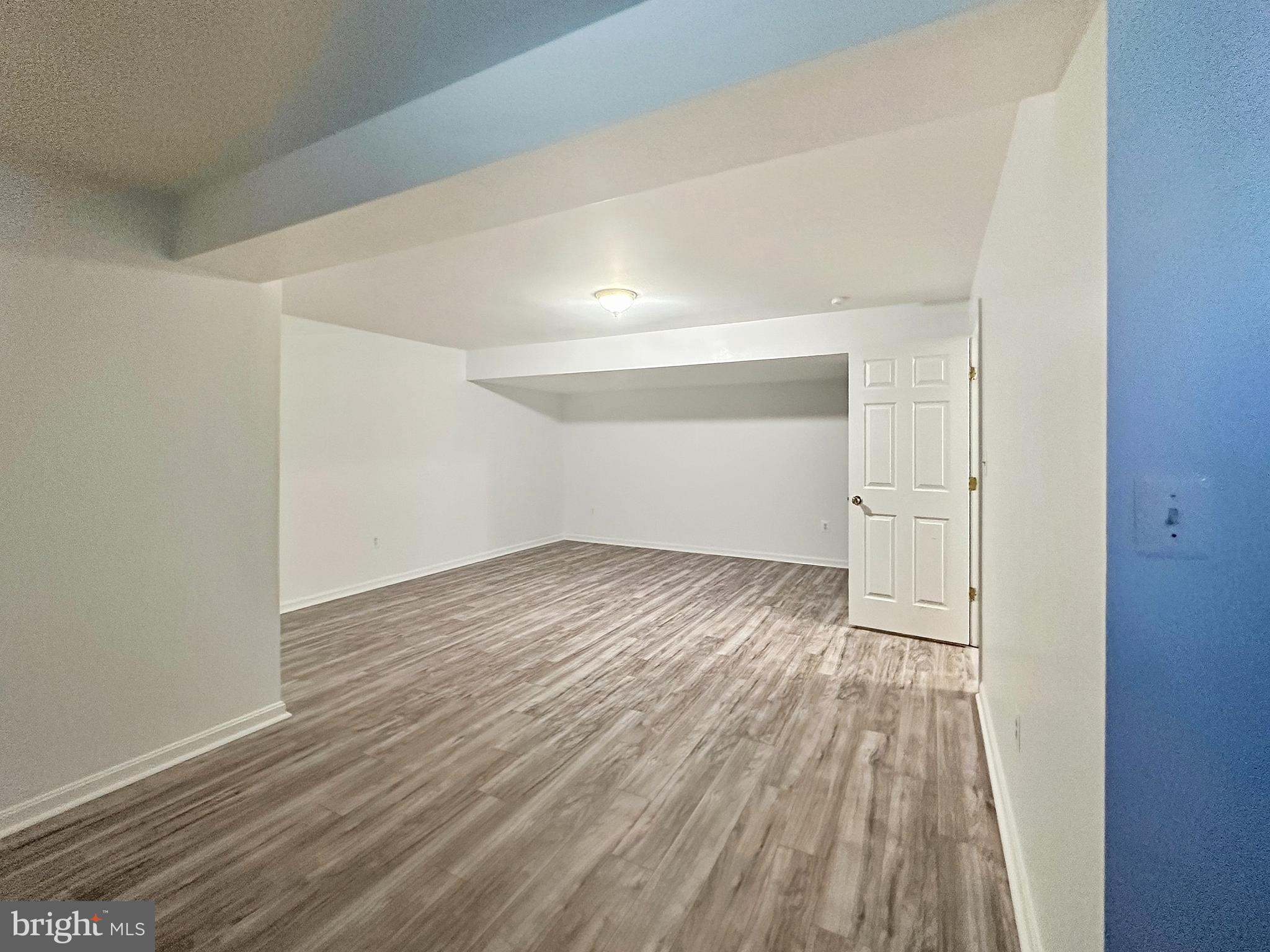 SARATOGA HUNT - Residential Lease