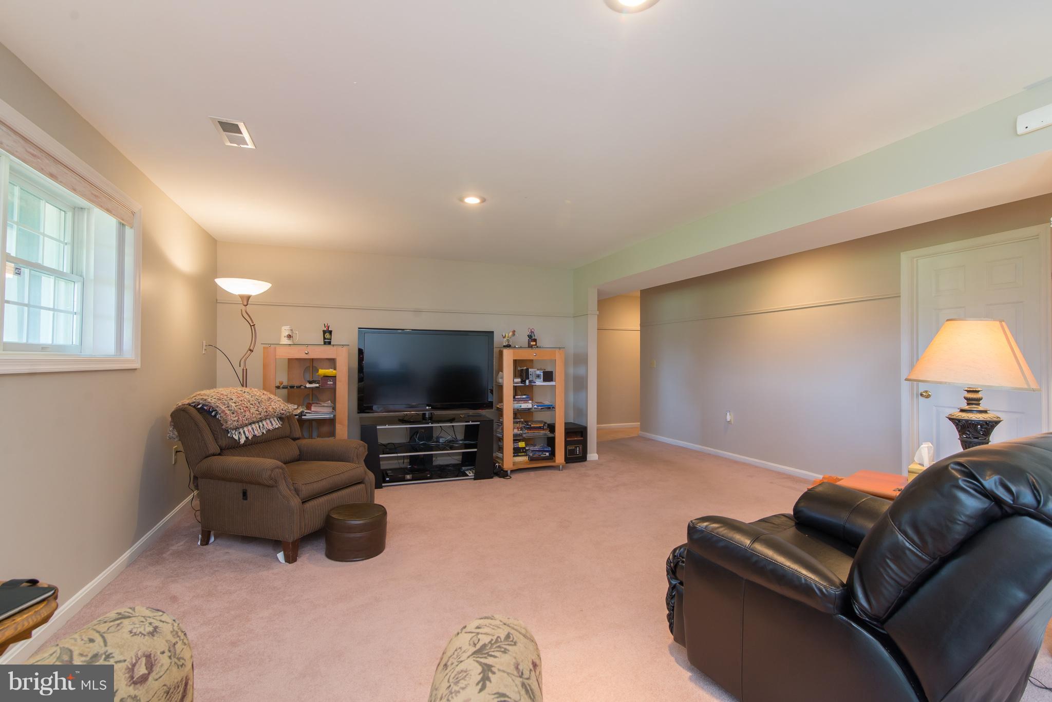 FERNBANK - Residential