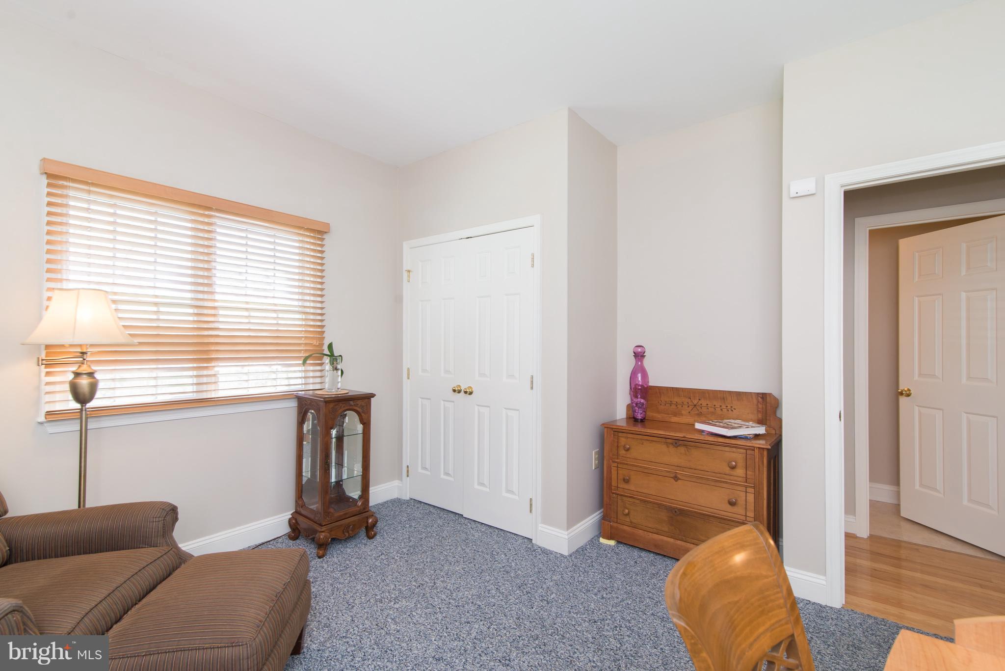 FERNBANK - Residential