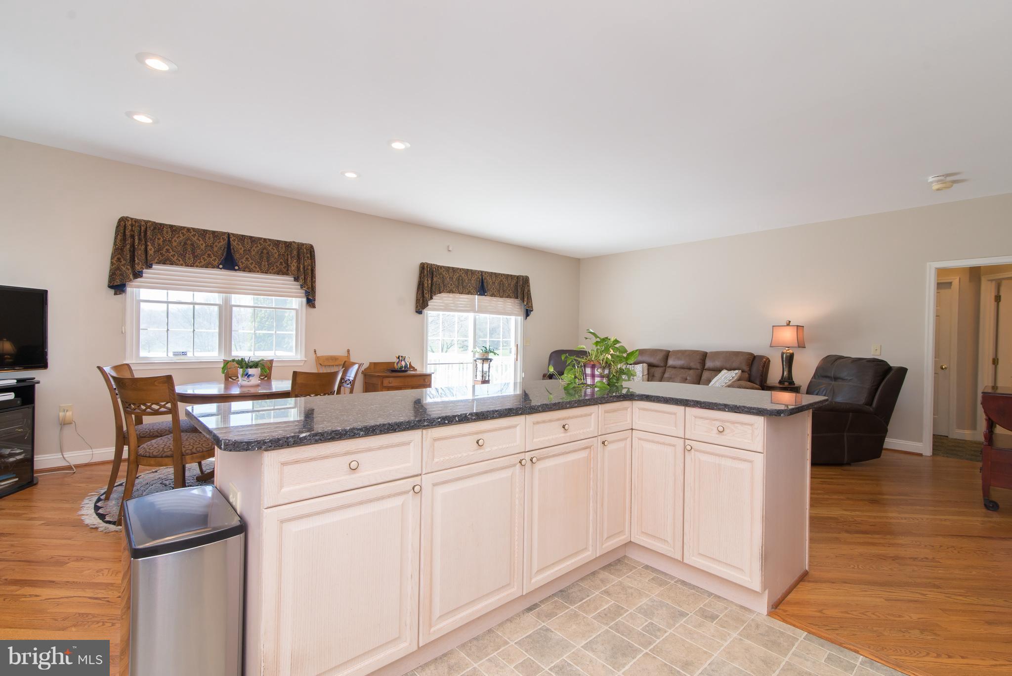 FERNBANK - Residential