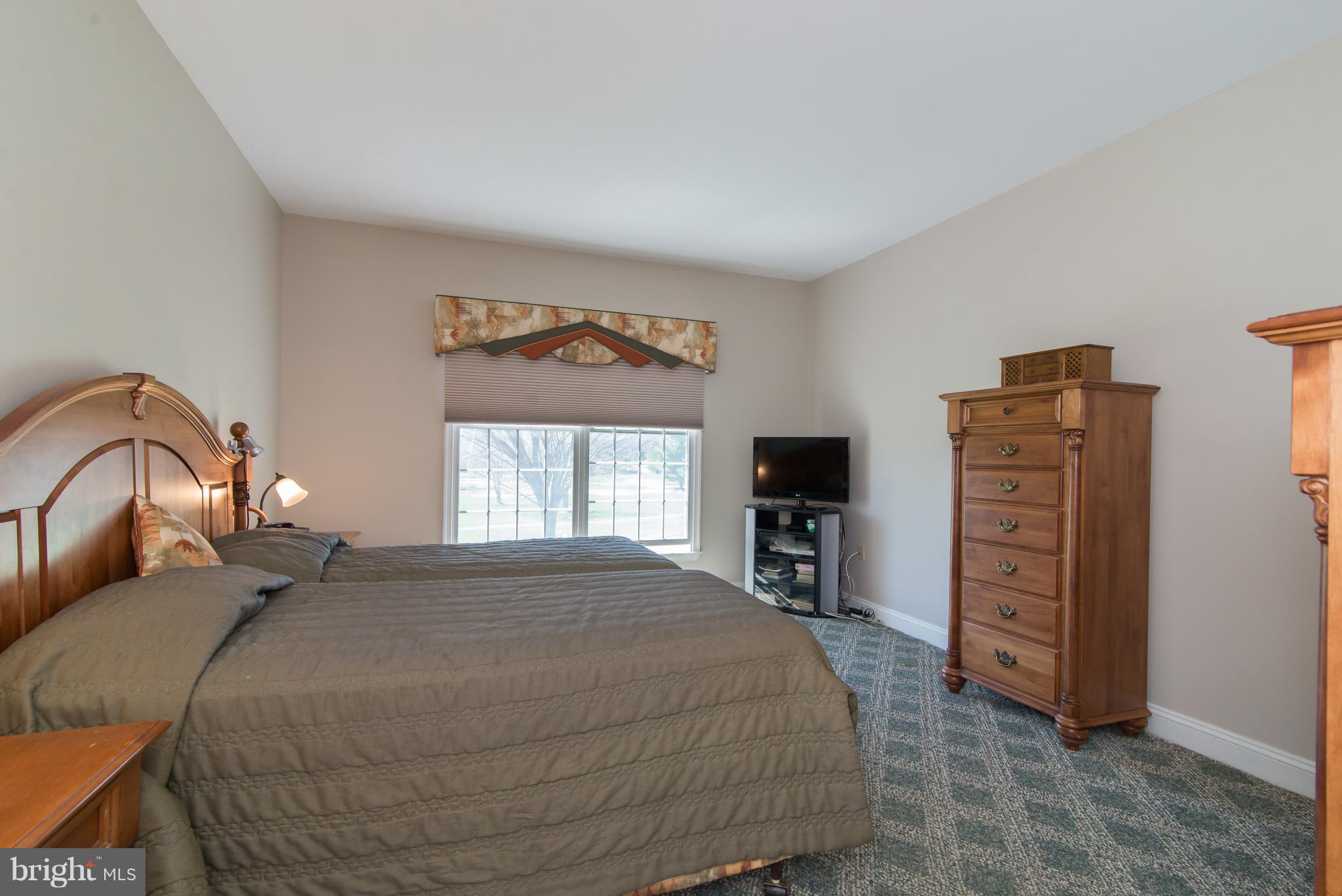 FERNBANK - Residential