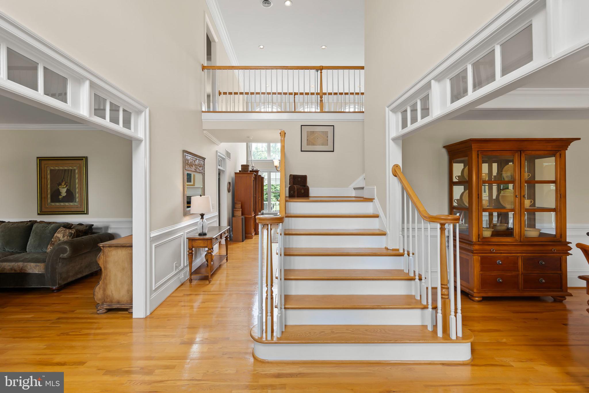 1020 BRECKINRIDGE LANE